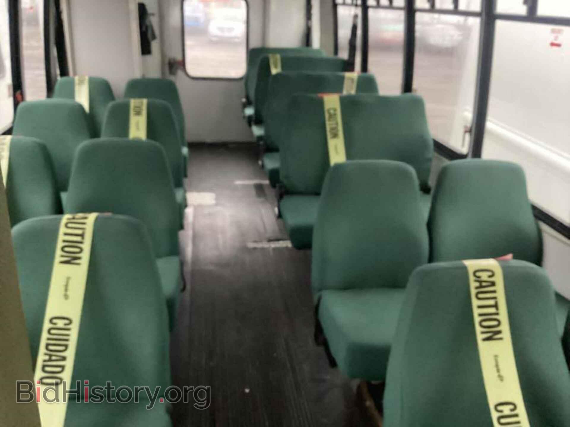 2012 FORD E-450 CUTAWAY - VIN: 1FDFE4FS0CDA03386 - Фото 6