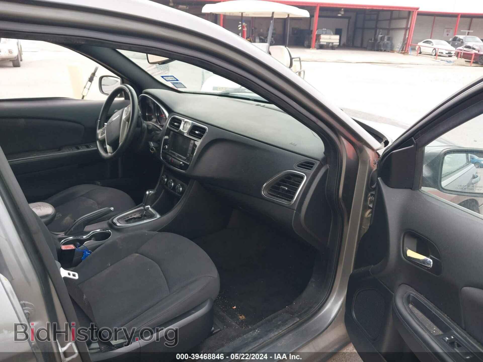 2013 CHRYSLER 200 - VIN: 1C3CCBBB3DN500634 - Фото 5