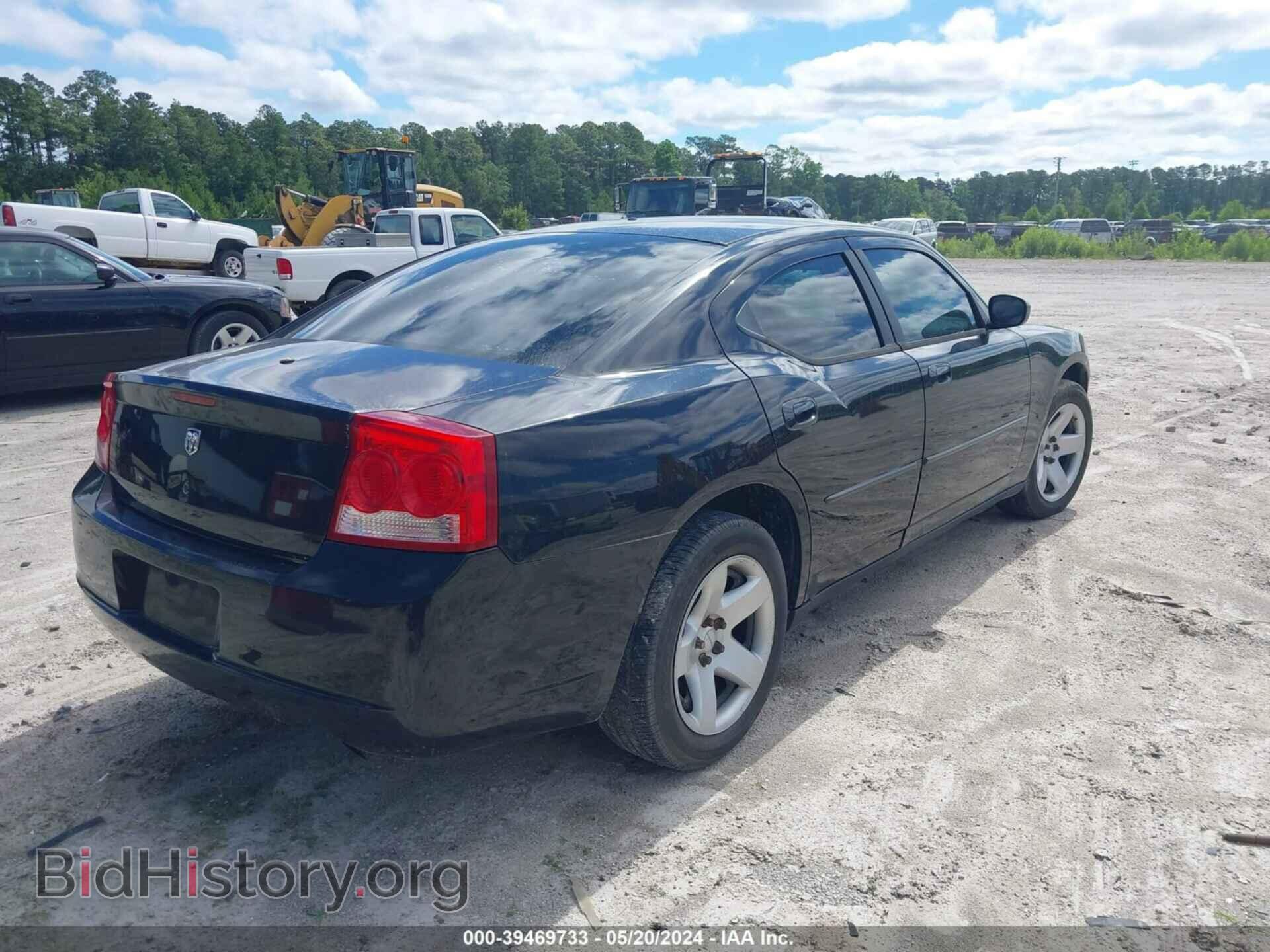 2010 DODGE CHARGER - VIN: 2B3AA4CT2AH303889 - Photo 4
