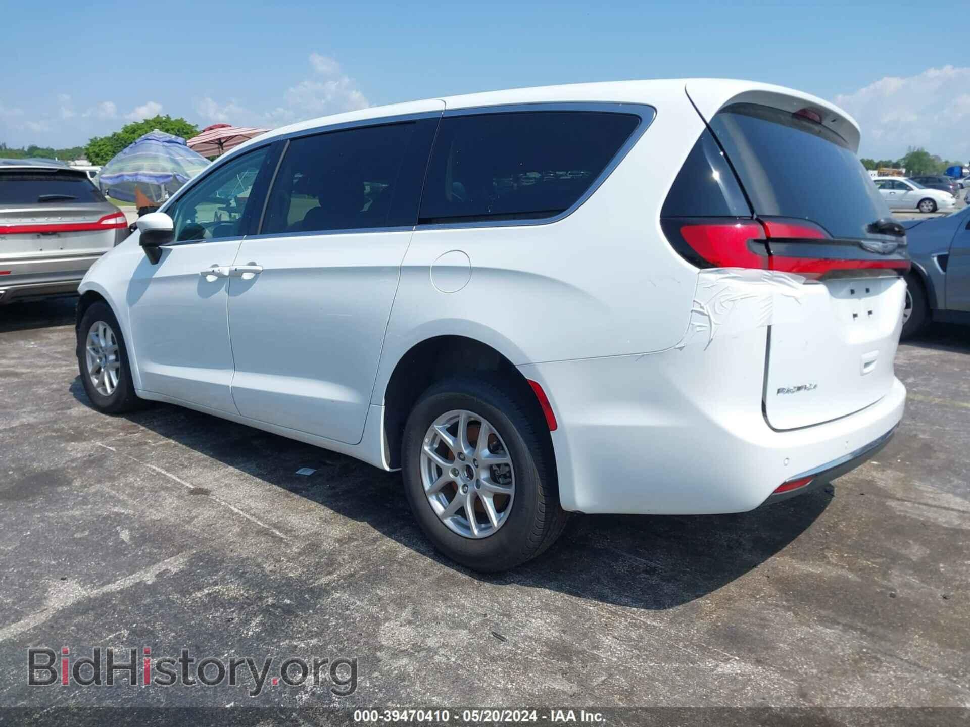 2023 CHRYSLER PACIFICA - VIN: 2C4RC1BG0PR567341 - Фото 3