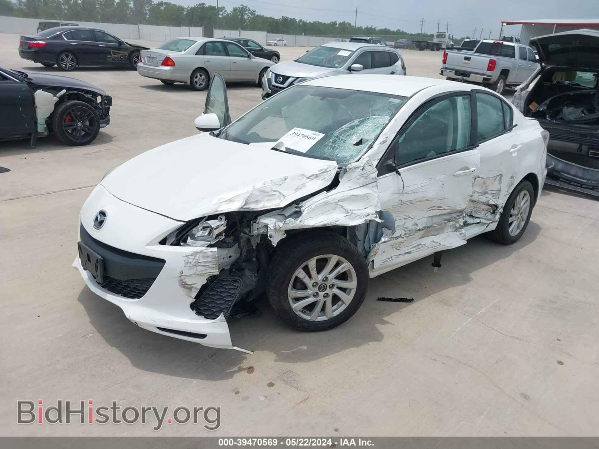 2013 MAZDA MAZDA3 - VIN: JM1BL1V75D1778225 - Фото 2
