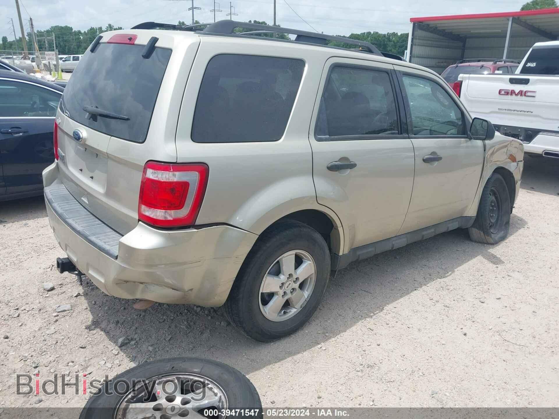 2010 FORD ESCAPE - VIN: 1FMCU0D72AKD26652 - Фото 4