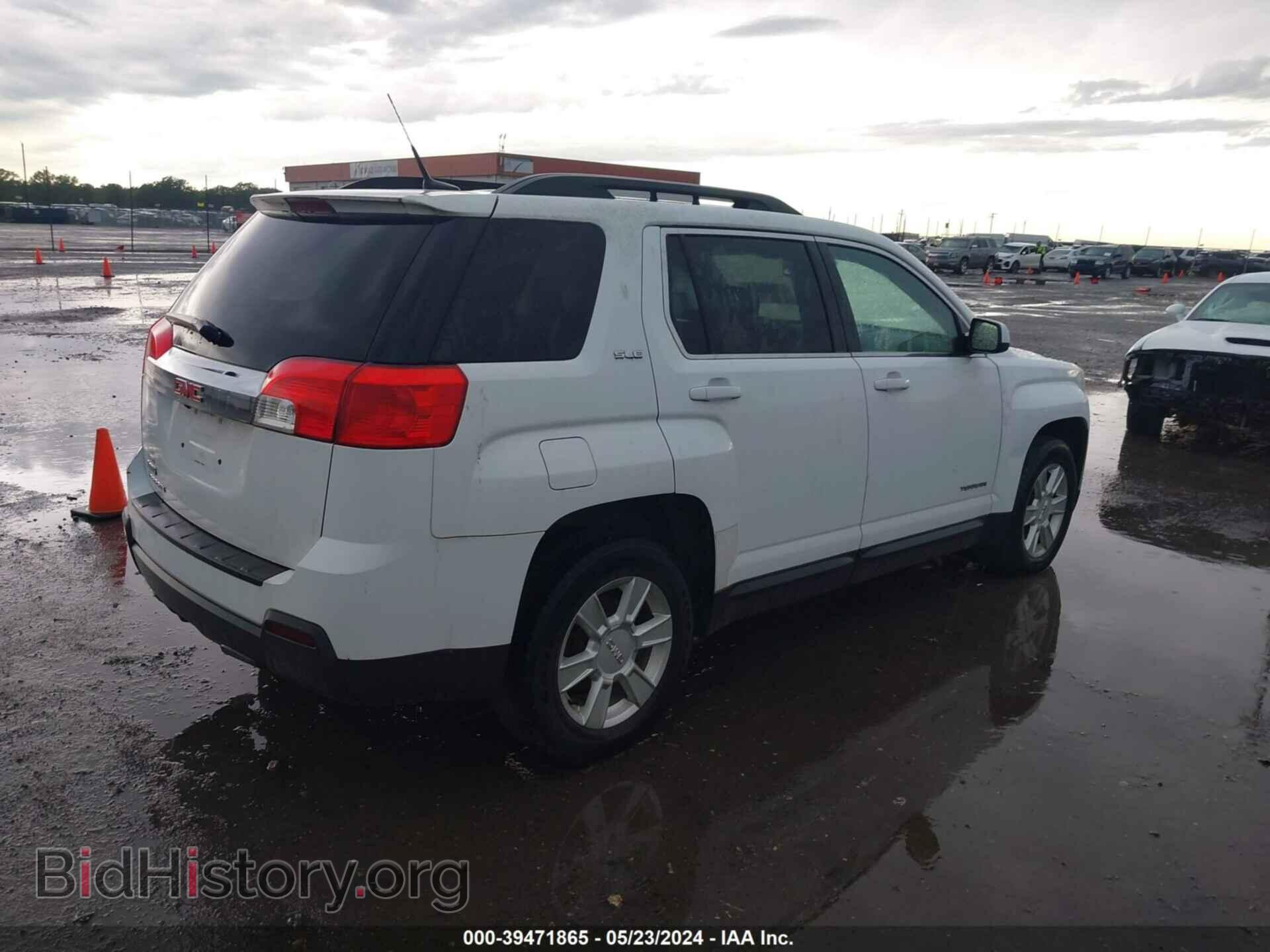 2010 GMC TERRAIN - VIN: 2CTALDEW3A6255318 - Photo 4