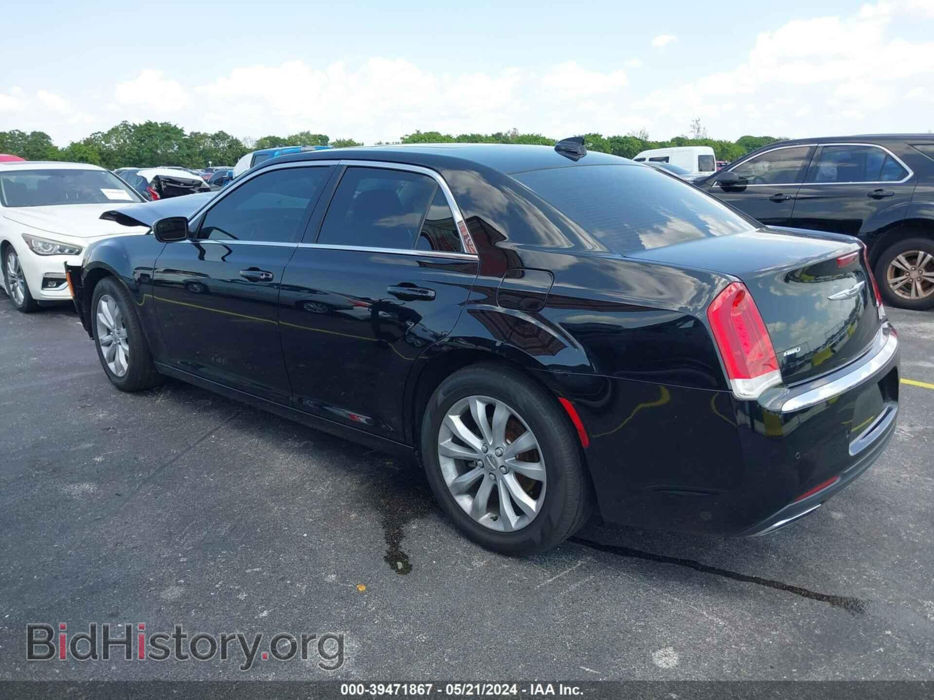 2016 CHRYSLER 300 - VIN: 2C3CCARG8GH329260 - Фото 3