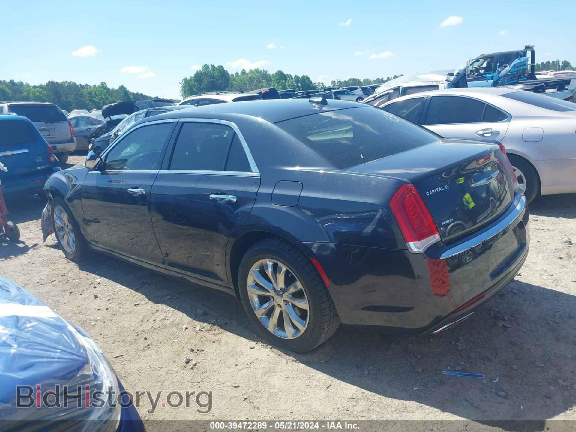 2018 CHRYSLER 300 - VIN: 2C3CCAKGXJH170372 - Фото 3