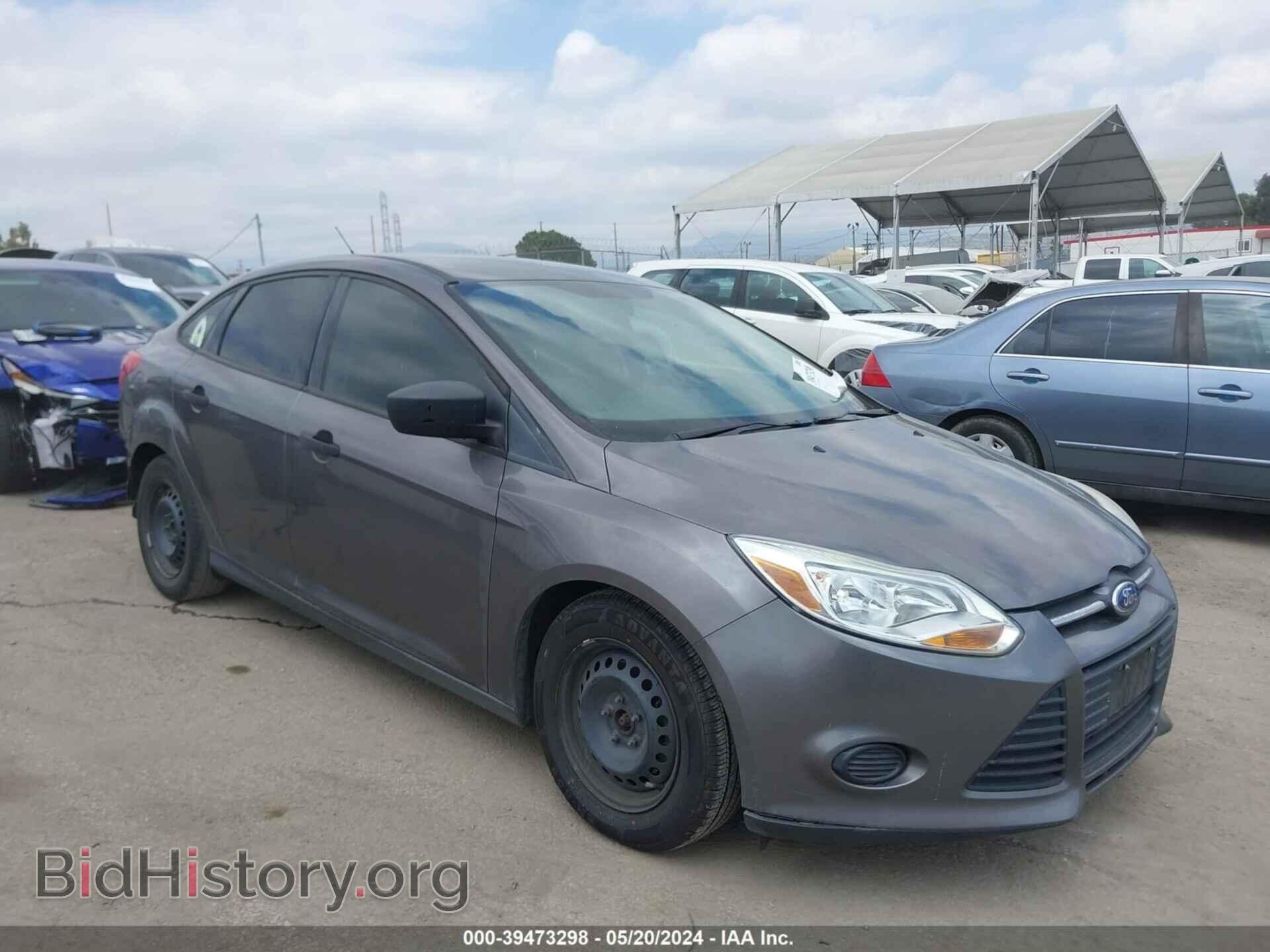Photo 1FAHP3E29CL262893 - FORD FOCUS 2012