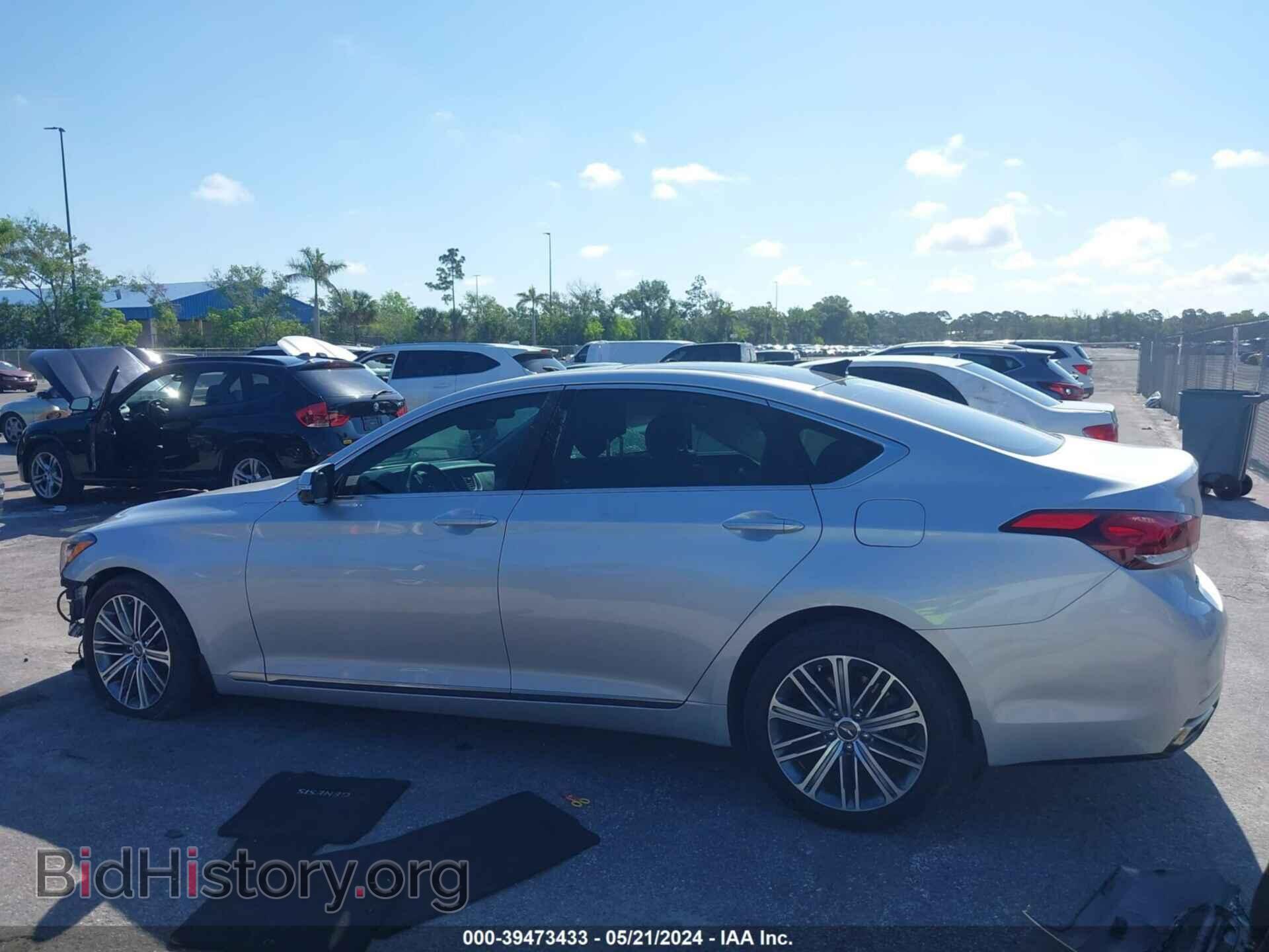 2018 GENESIS G80 - VIN: KMHGN4JE2JU224491 - Фото 9