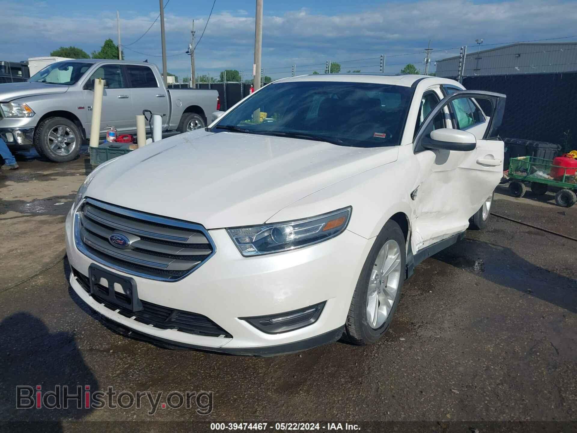 2019 FORD TAURUS - VIN: 1FAHP2E80KG108949 - Фото 2
