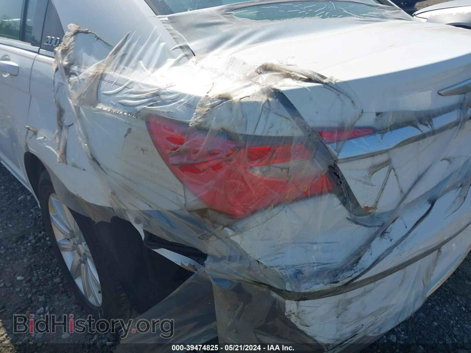 2012 CHRYSLER 200 - VIN: 1C3CCBAB8CN273439 - Фото 6