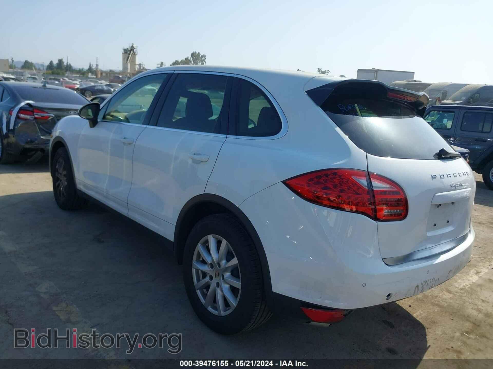 2012 PORSCHE CAYENNE - VIN: WP1AA2A28CLA07552 - Фото 3