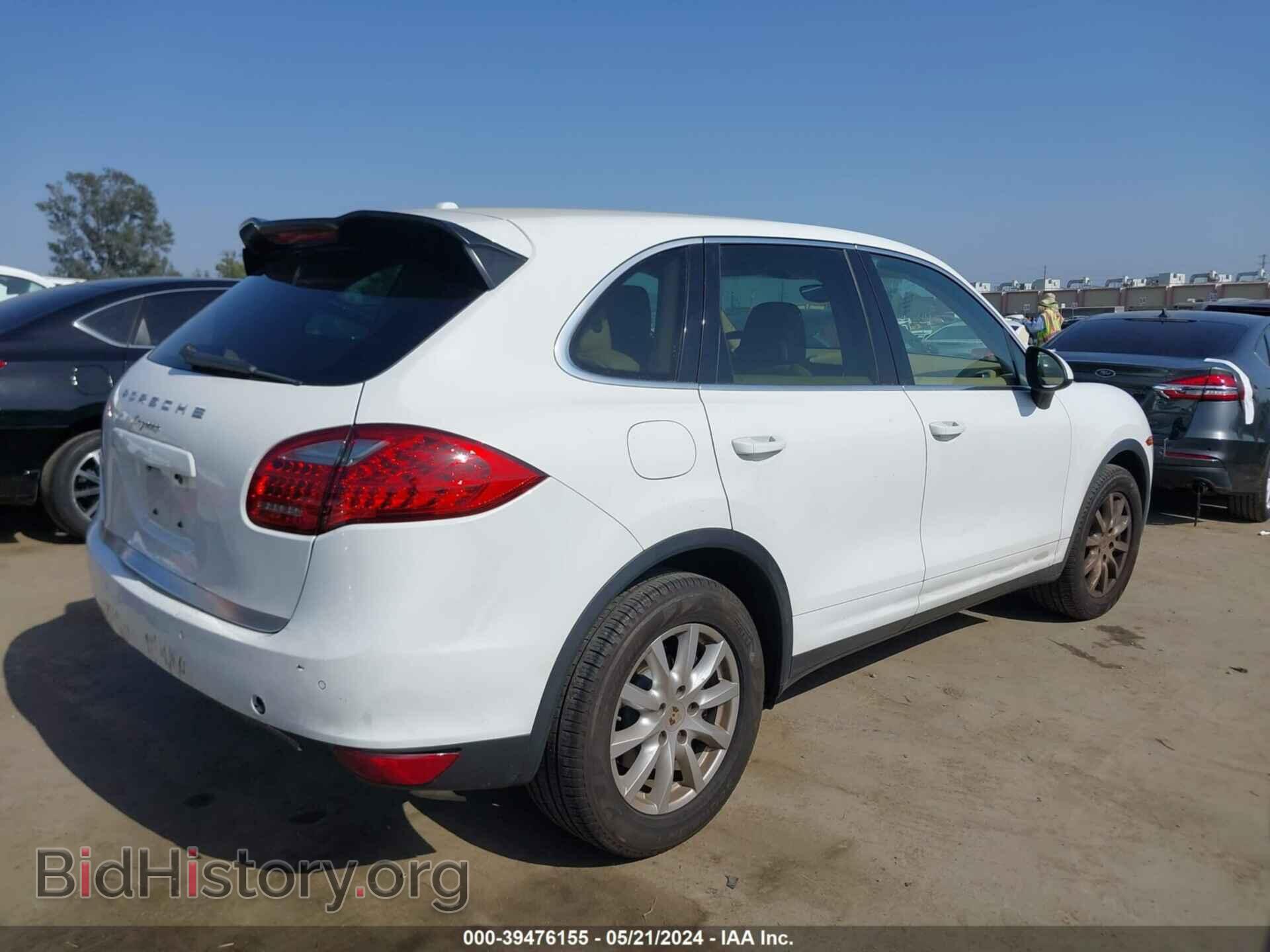 2012 PORSCHE CAYENNE - VIN: WP1AA2A28CLA07552 - Фото 4