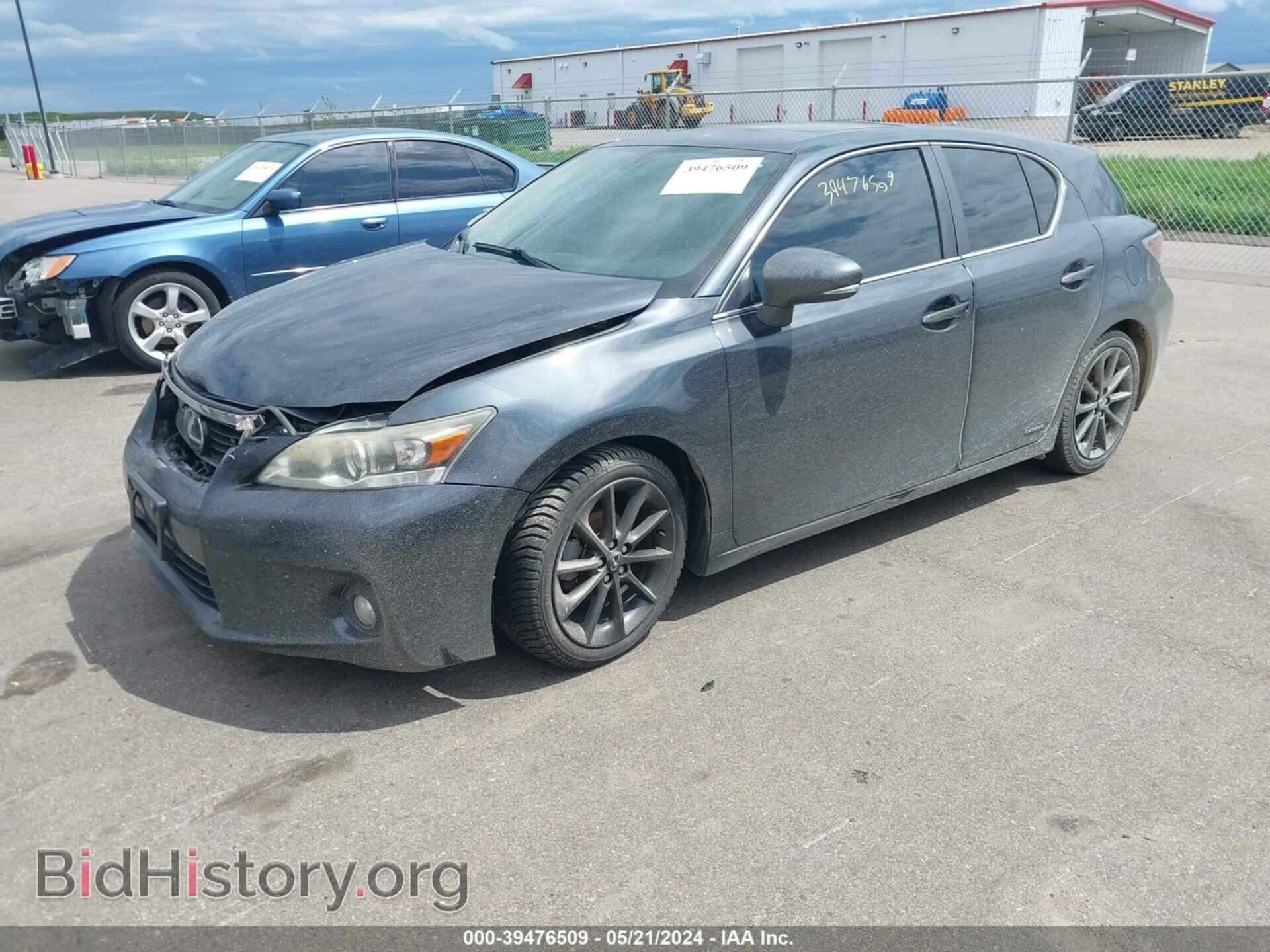 2011 LEXUS CT 200H - VIN: JTHKD5BH8B2013159 - Фото 2