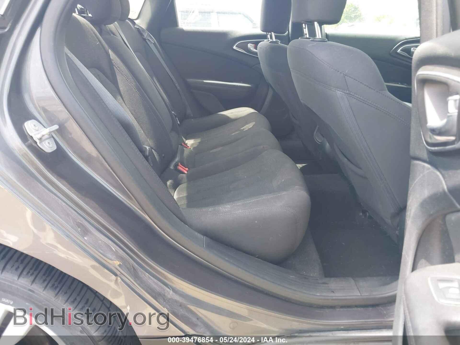 2015 CHRYSLER 200 - VIN: 1C3CCCAB3FN564053 - Фото 8