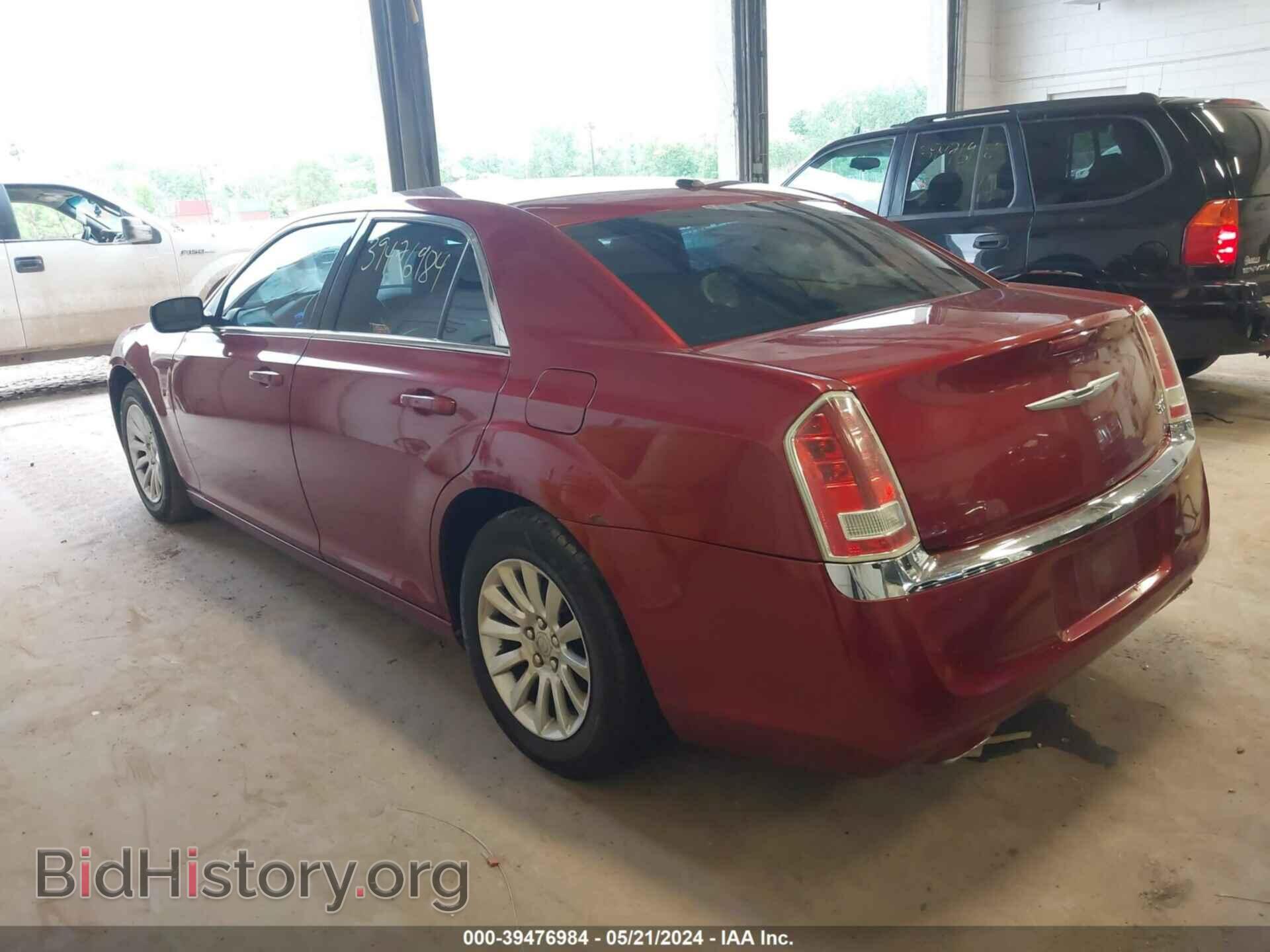2013 CHRYSLER 300 - VIN: 2C3CCAAG6DH577563 - Фото 3