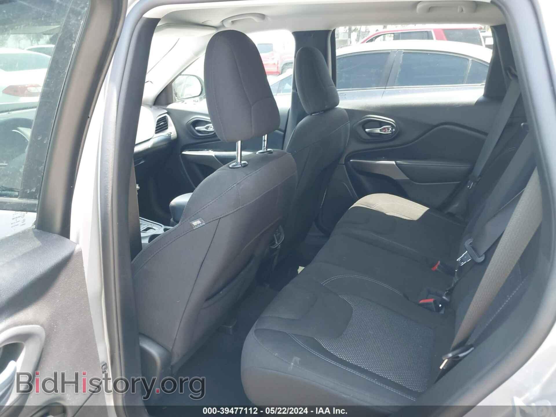 2021 JEEP CHEROKEE - VIN: 1C4PJLCB8MD208619 - Фото 8