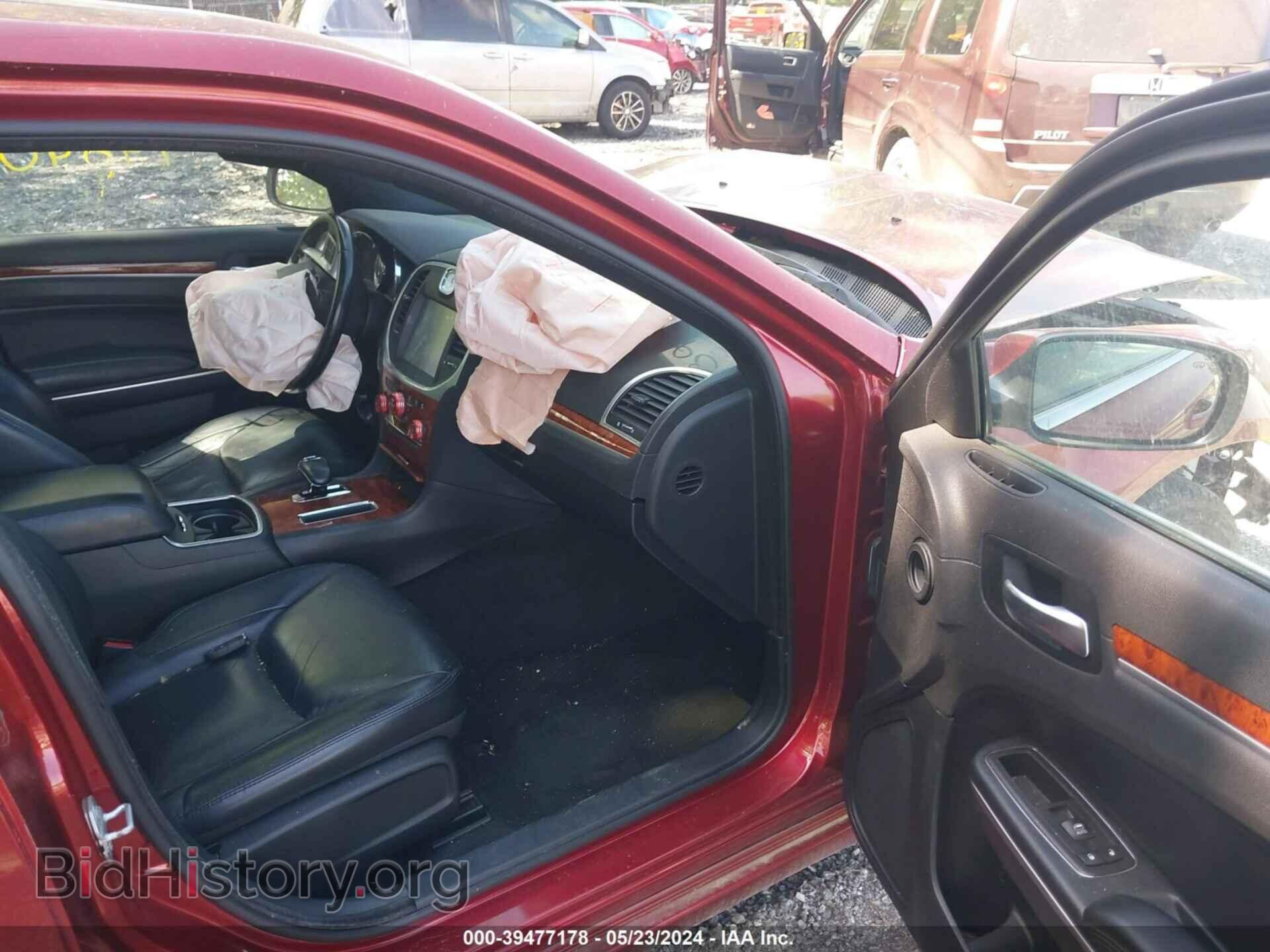 2014 CHRYSLER 300 - VIN: 2C3CCAAG6EH340041 - Фото 5