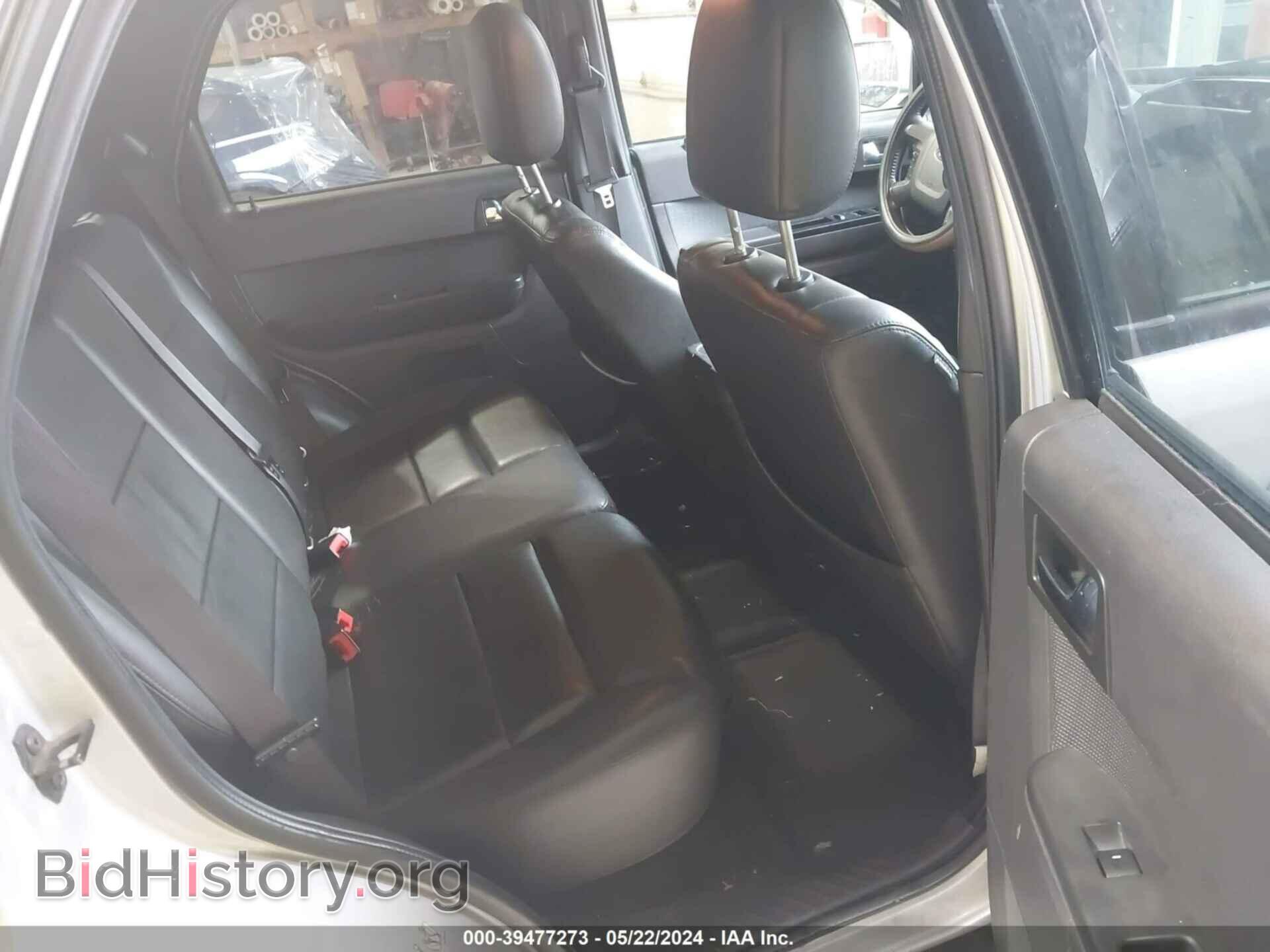 2011 FORD ESCAPE - VIN: 1FMCU9EG2BKA18532 - Фото 8