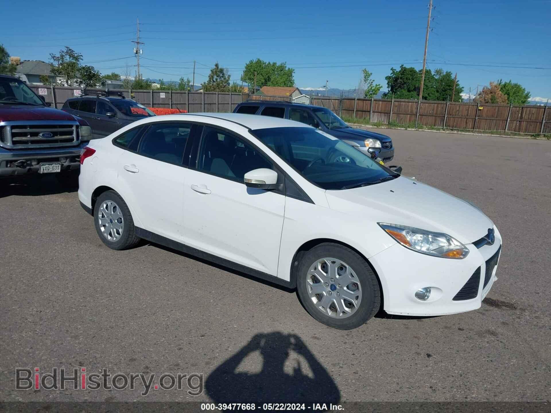 Photo 1FAHP3F28CL300564 - FORD FOCUS 2012