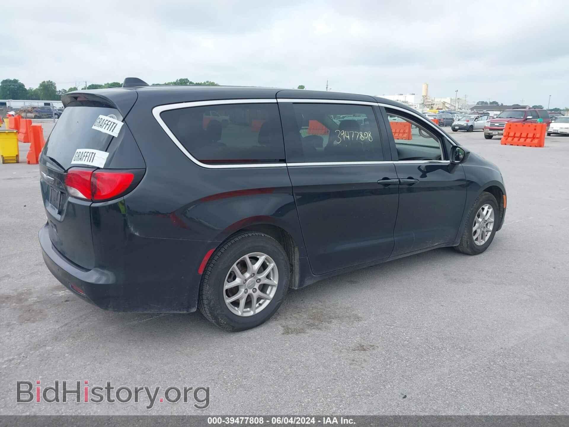 2017 CHRYSLER PACIFICA - VIN: 2C4RC1DG2HR642913 - Фото 4