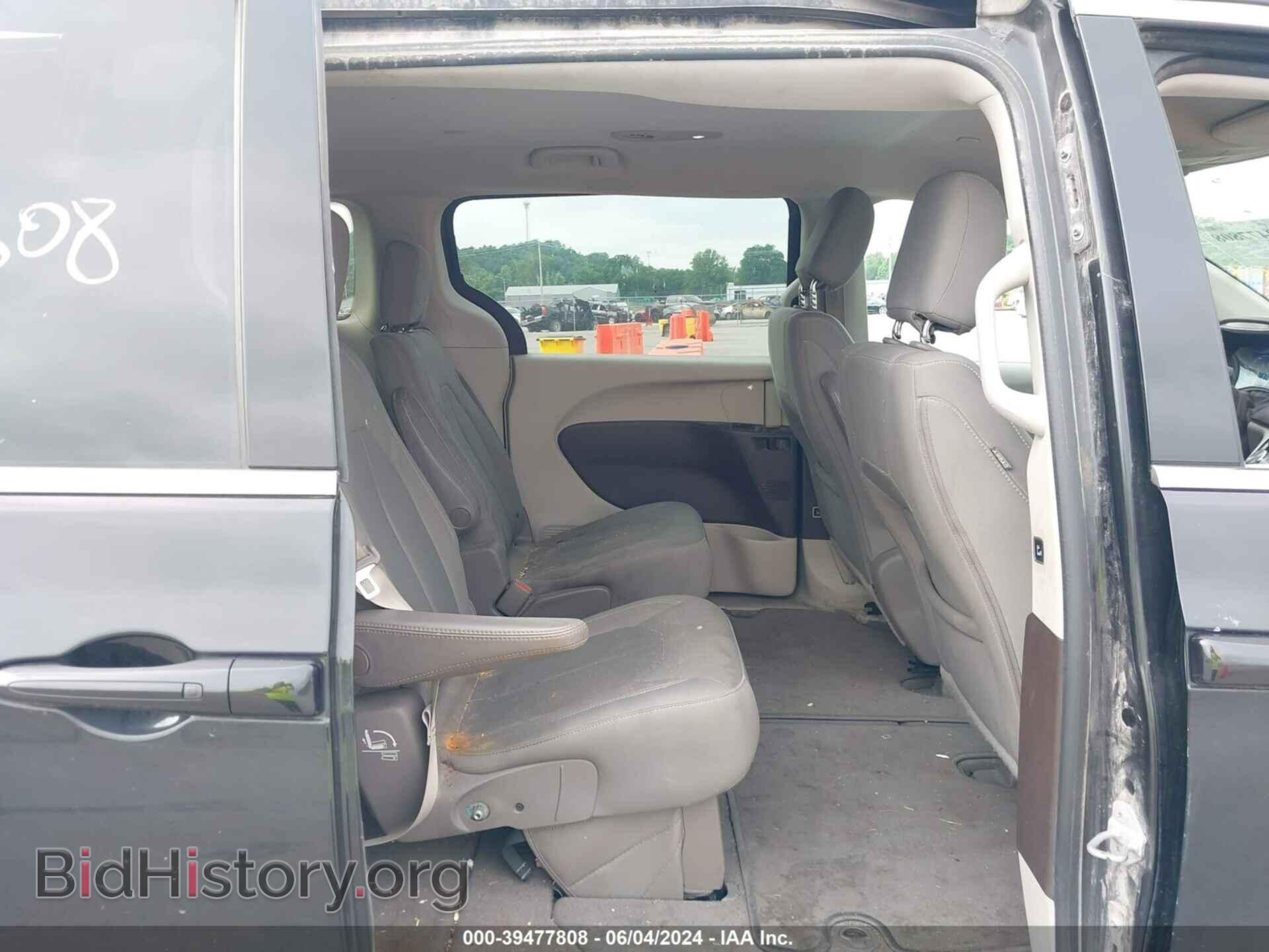 2017 CHRYSLER PACIFICA - VIN: 2C4RC1DG2HR642913 - Фото 8