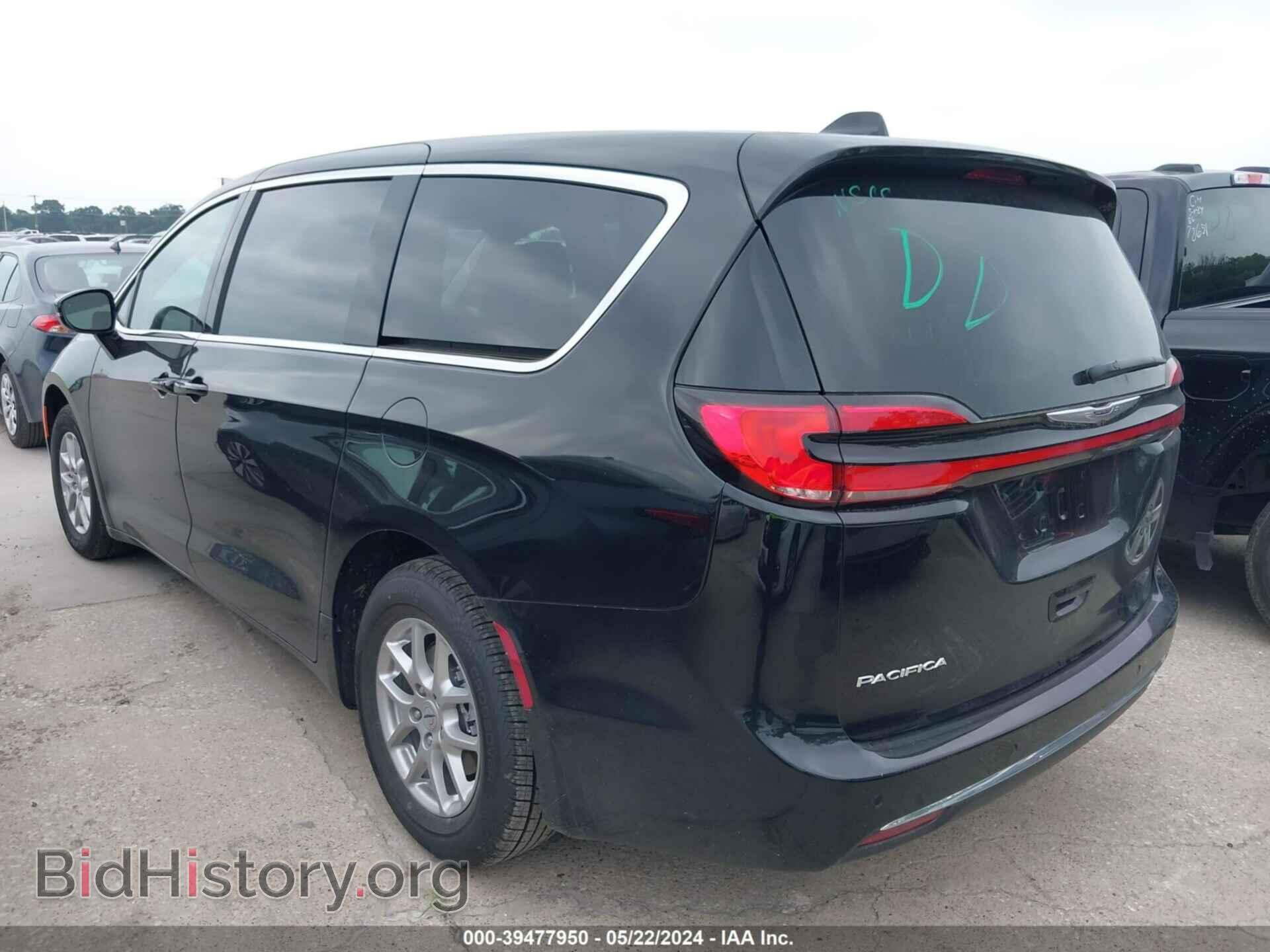2024 CHRYSLER PACIFICA - VIN: 2C4RC1BG2RR151049 - Фото 3