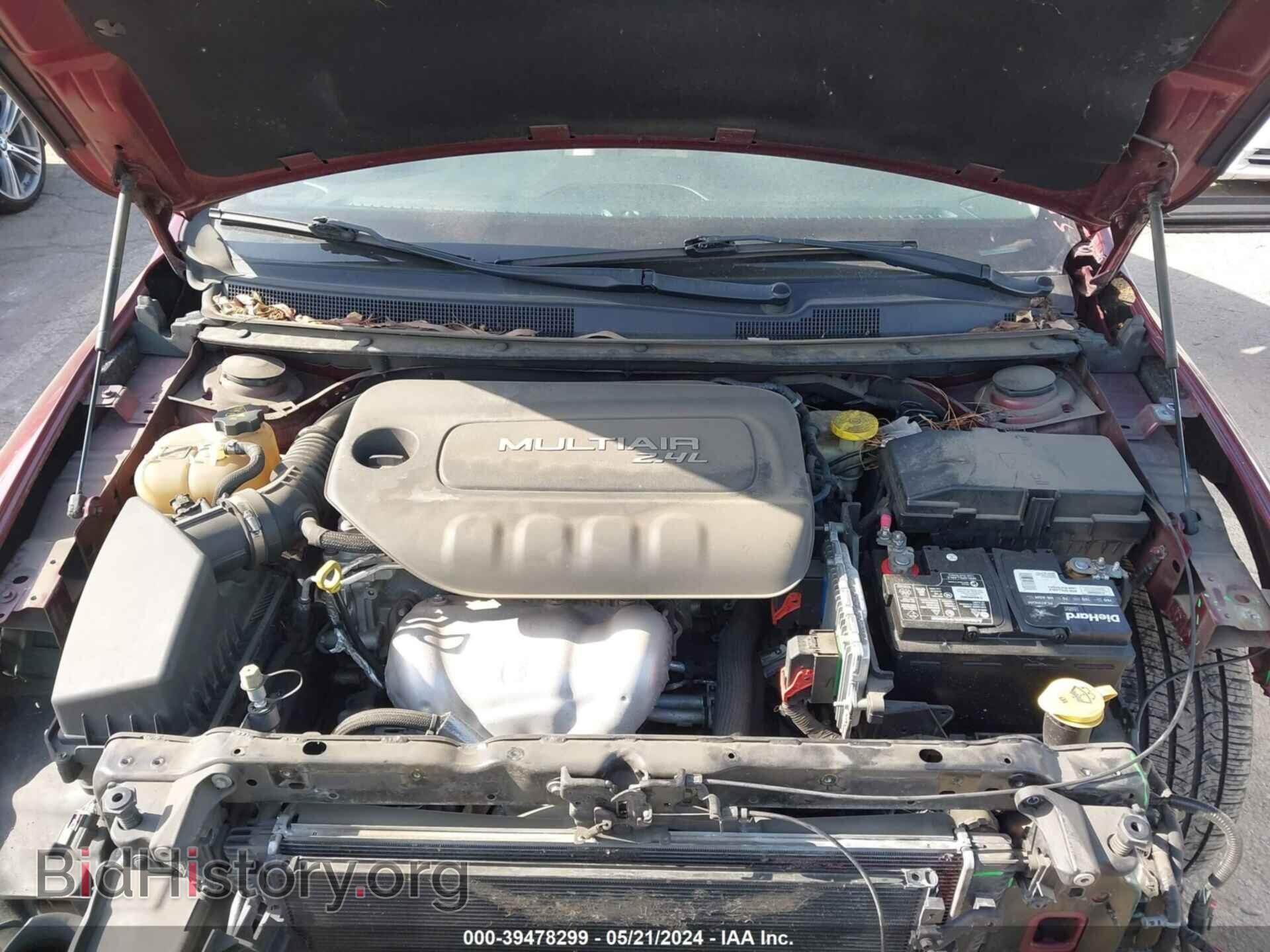 2015 CHRYSLER 200 - VIN: 1C3CCCAB4FN642694 - Фото 10
