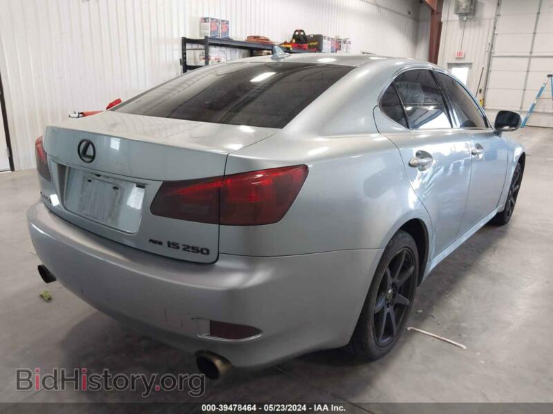 2007 Lexus IS 250 (VIN JTHCK262372013463) — фото 4 из 11