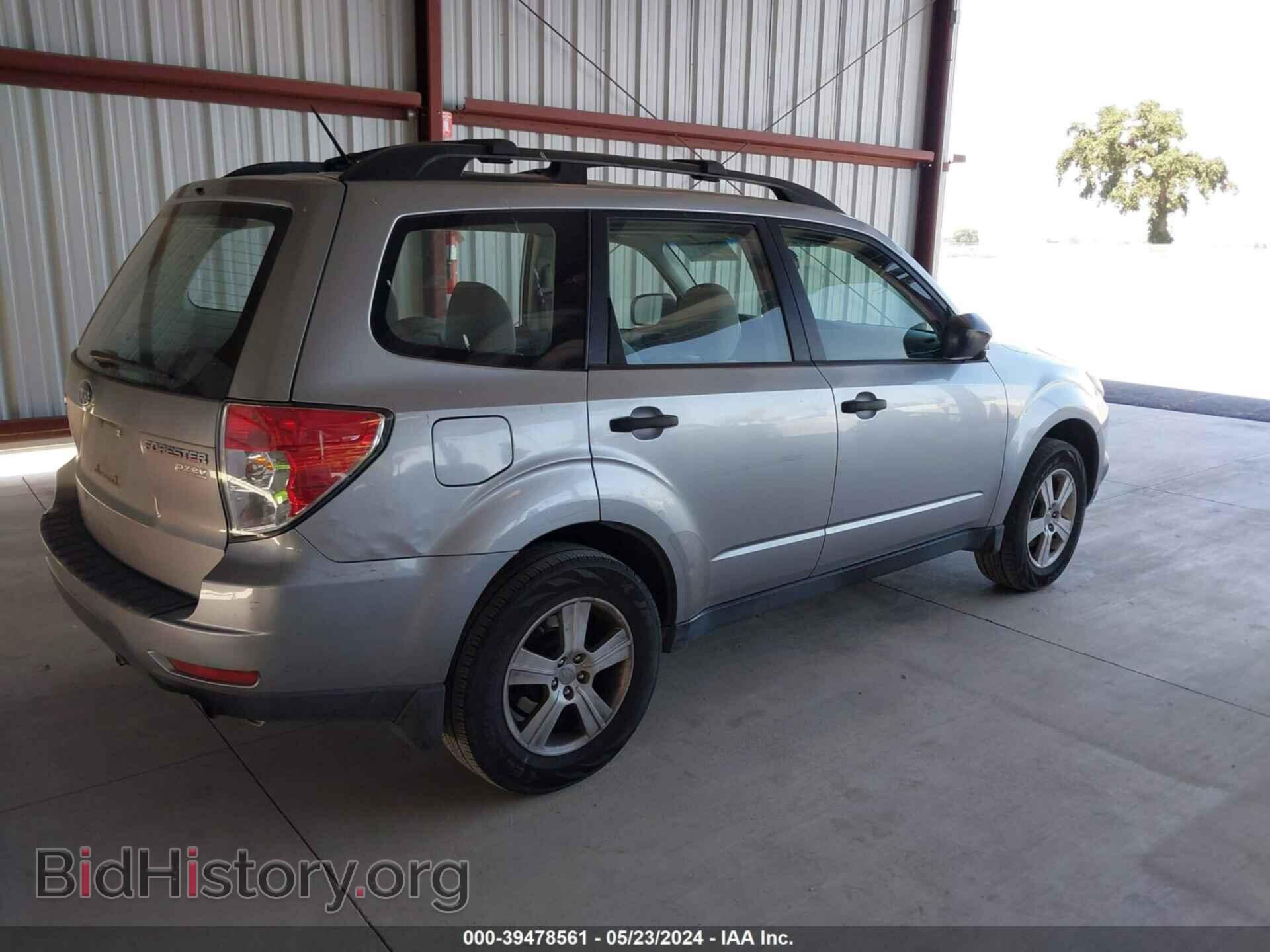 2011 SUBARU FORESTER - VIN: JF2SHABC7BH718939 - Фото 4