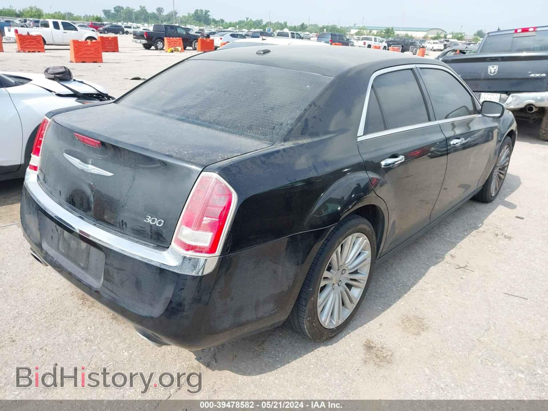 2011 CHRYSLER 300 - VIN: 2C3CA5CG7BH593858 - Фото 4