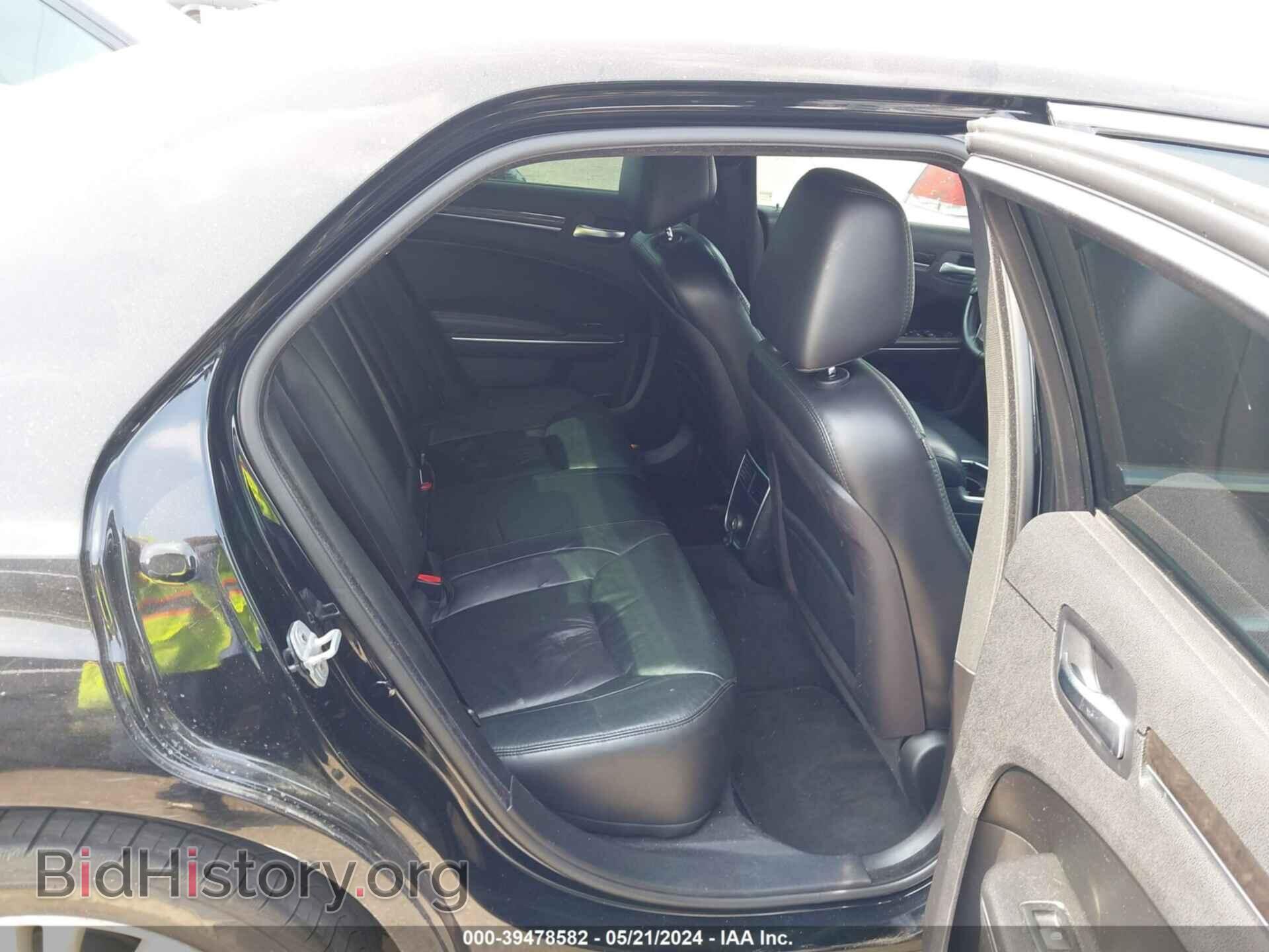 2011 CHRYSLER 300 - VIN: 2C3CA5CG7BH593858 - Фото 8