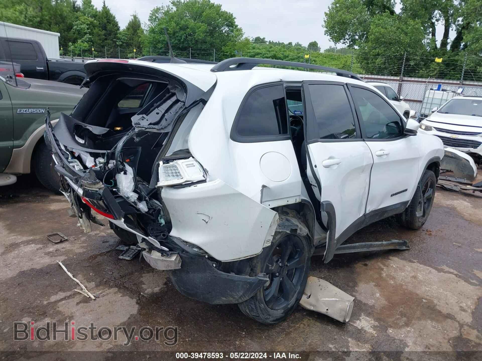 2019 JEEP CHEROKEE - VIN: 1C4PJLLB0KD369947 - Фото 4