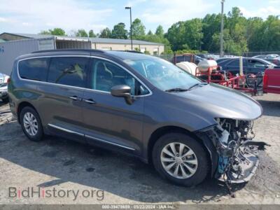 2017 Chrysler PACIFICA Touring-L, gray — VIN 2C4RC1BG0HR753169, IAAI