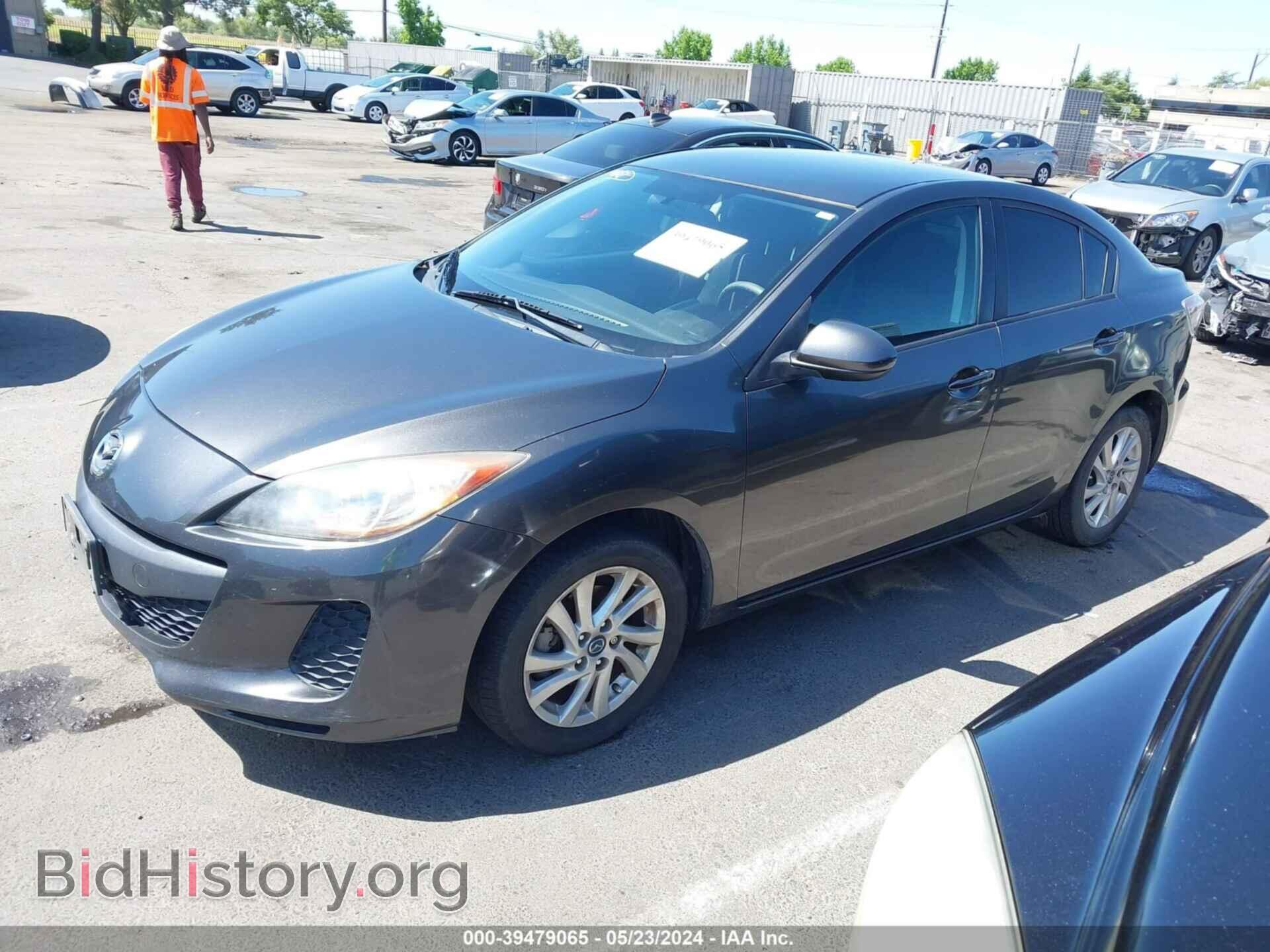 2013 MAZDA MAZDA3 - VIN: JM1BL1V81D1713851 - Фото 2