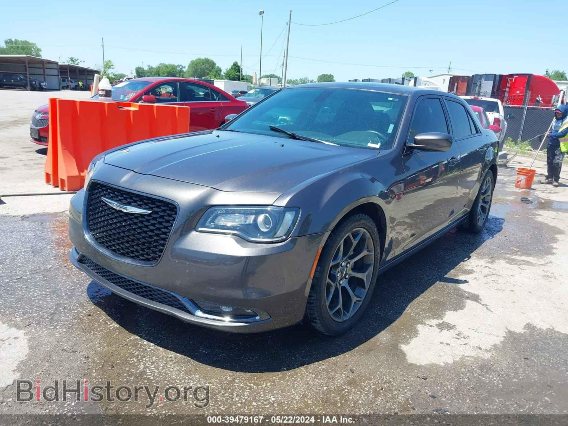 2016 CHRYSLER 300 - VIN: 2C3CCABG1GH298525 - Фото 2