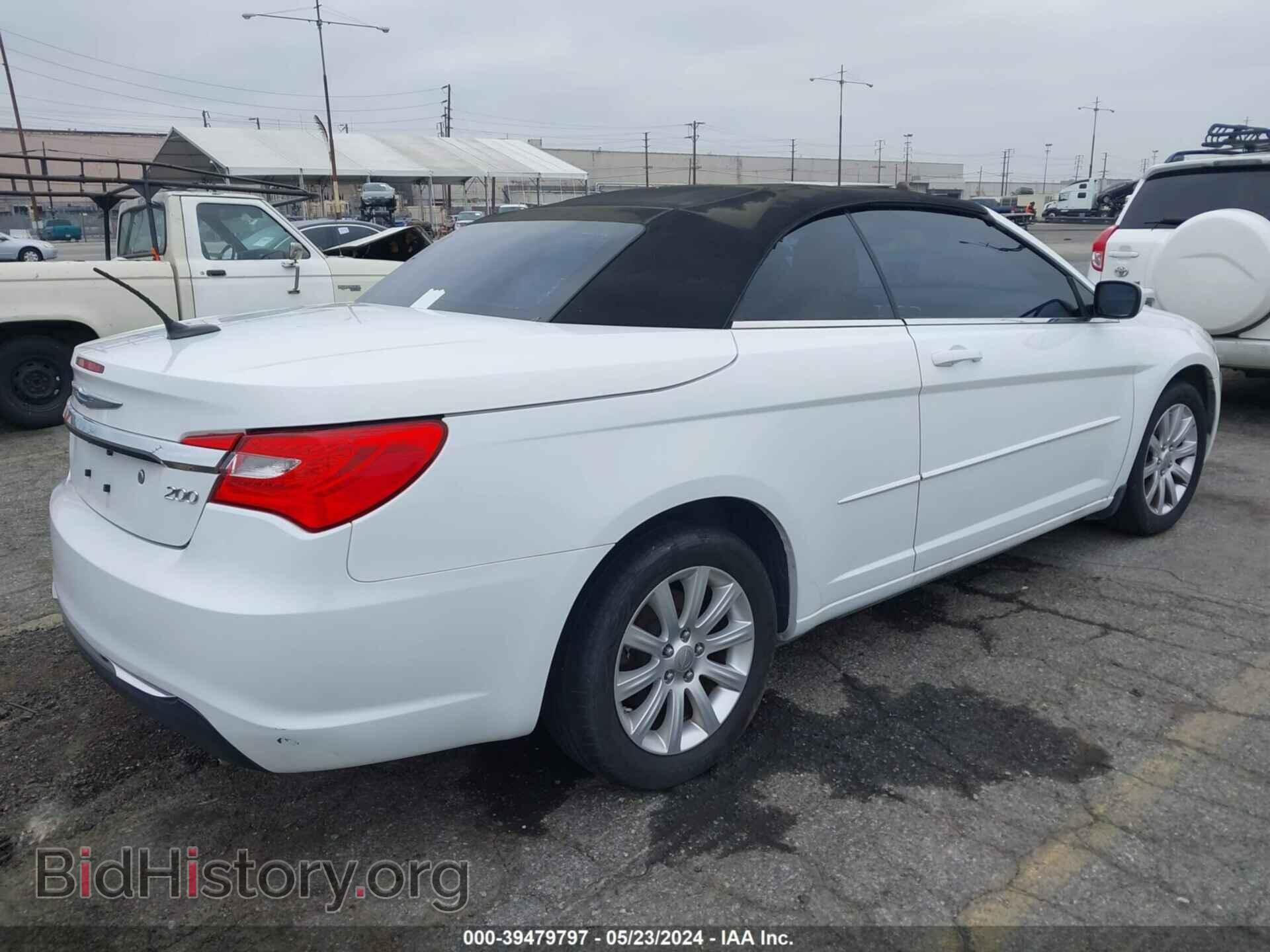 2012 CHRYSLER 200 - VIN: 1C3BCBEGXCN261620 - Фото 4