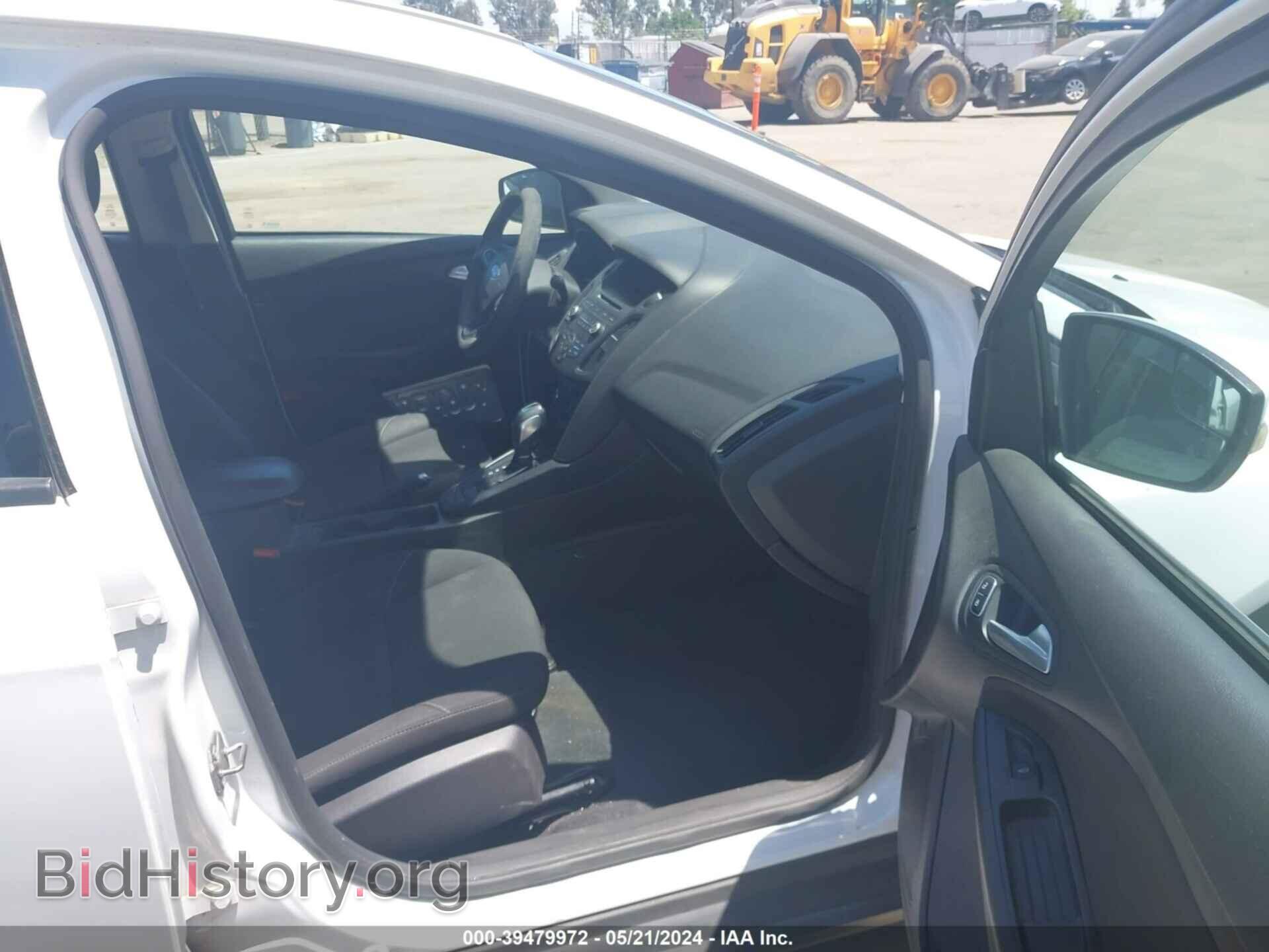 2016 FORD FOCUS - VIN: 1FADP3F25GL302048 - Photo 5