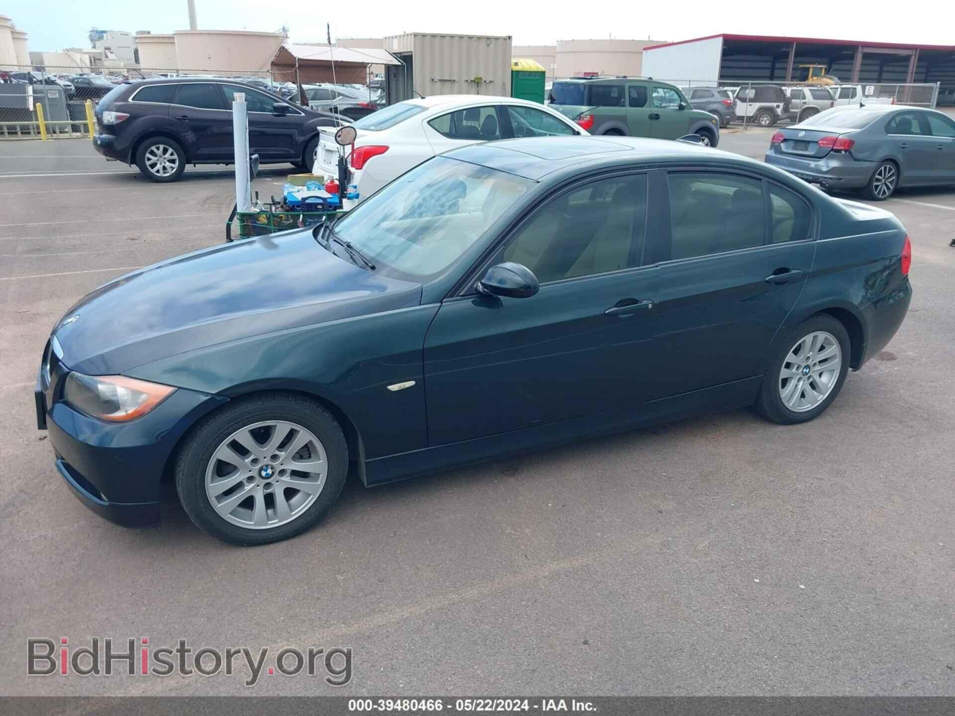 2006 BMW 325I - VIN: WBAVB13586PT06339 - Photo 2