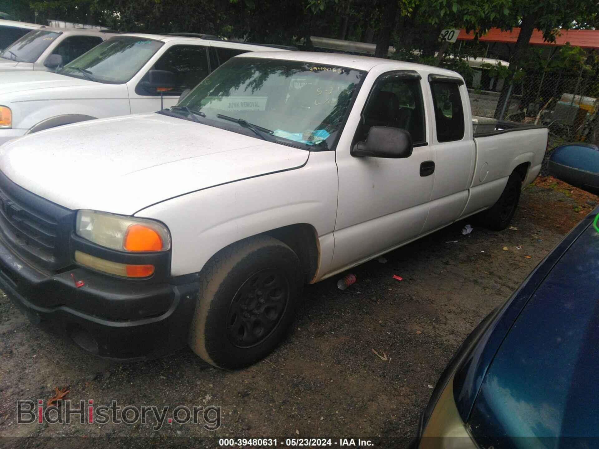 2006 GMC SIERRA 1500 - VIN: 1GTEC19V66E100357 - Фото 2