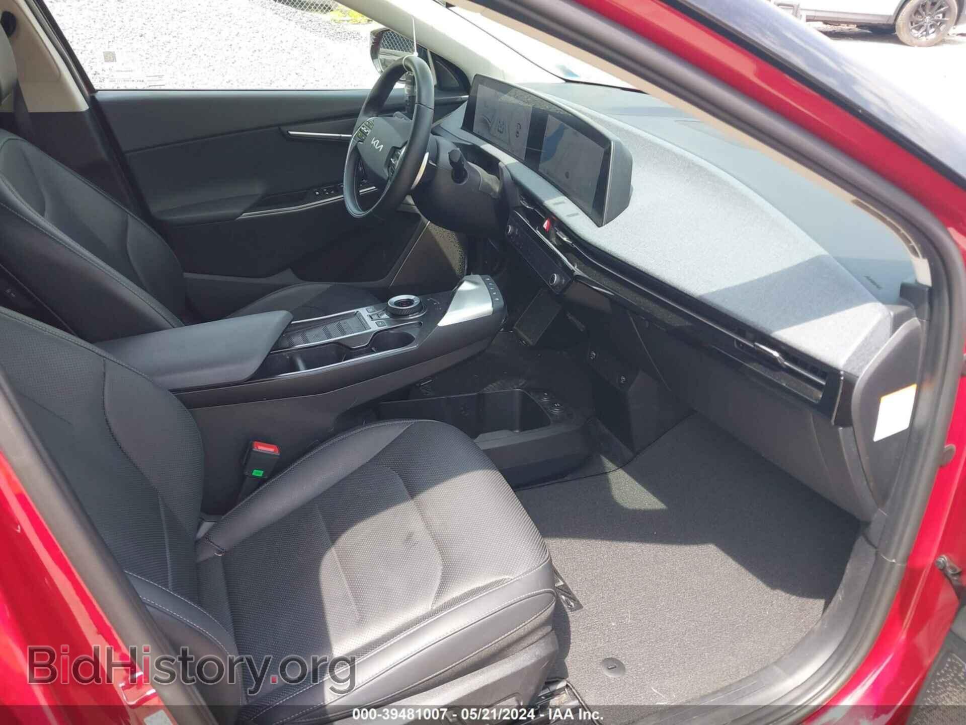 2022 KIA EV6 - VIN: KNDC3DLC4N5032011 - Photo 5