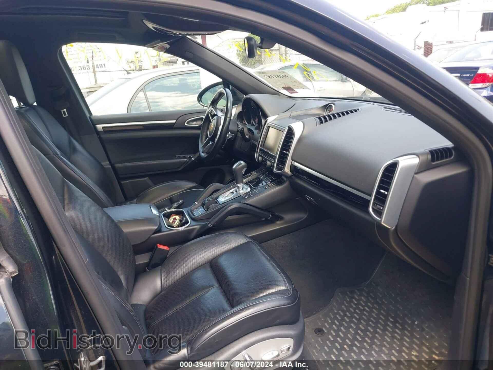 2016 PORSCHE CAYENNE - VIN: WP1AA2A26GKA15855 - Фото 5