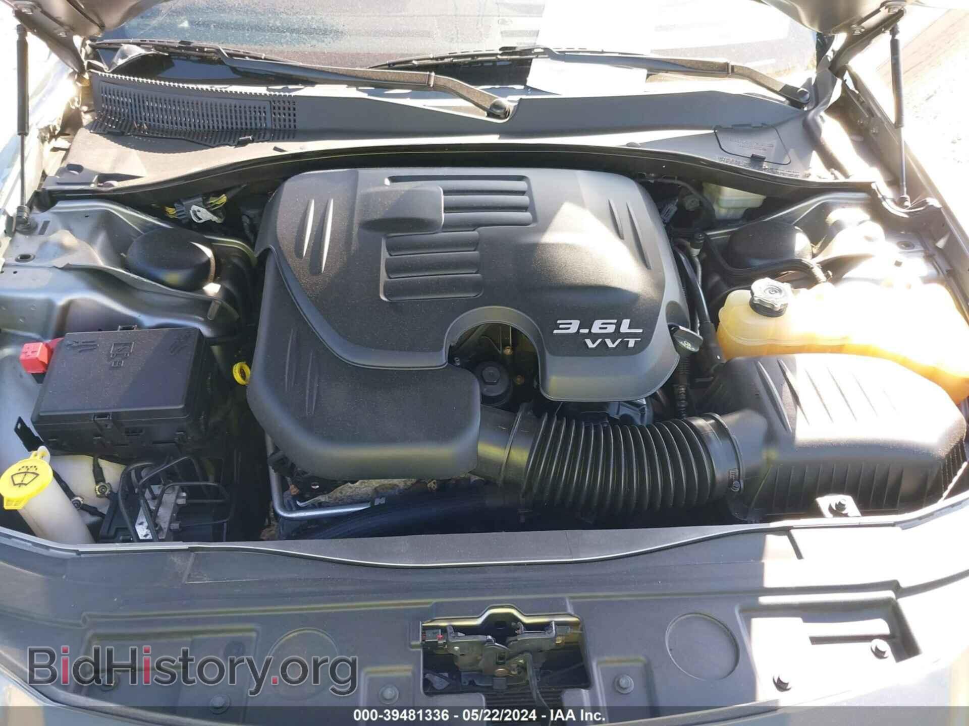 2011 CHRYSLER 300 - VIN: 2C3CA5CG8BH585493 - Фото 10