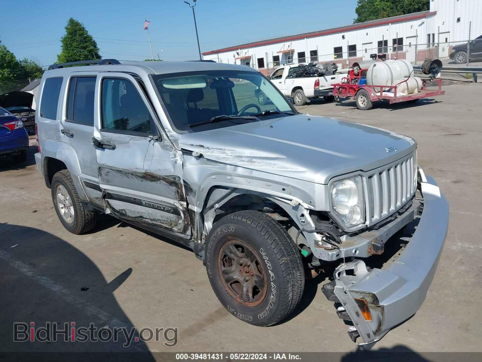 Фотография 1J4PN2GK8AW128384 - JEEP LIBERTY 2010