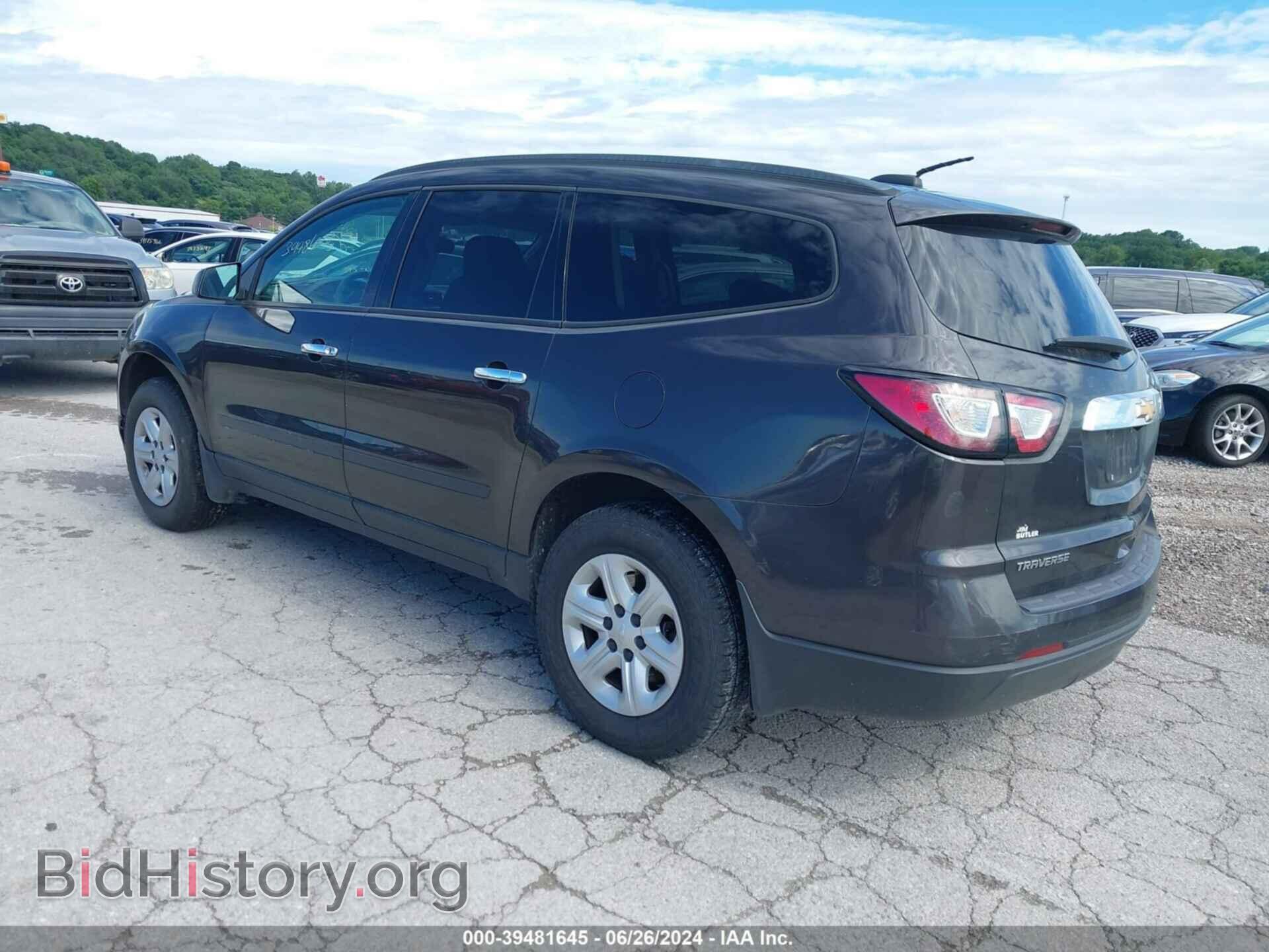 2017 CHEVROLET TRAVERSE - VIN: 1GNKRFED2HJ172248 - Фото 3