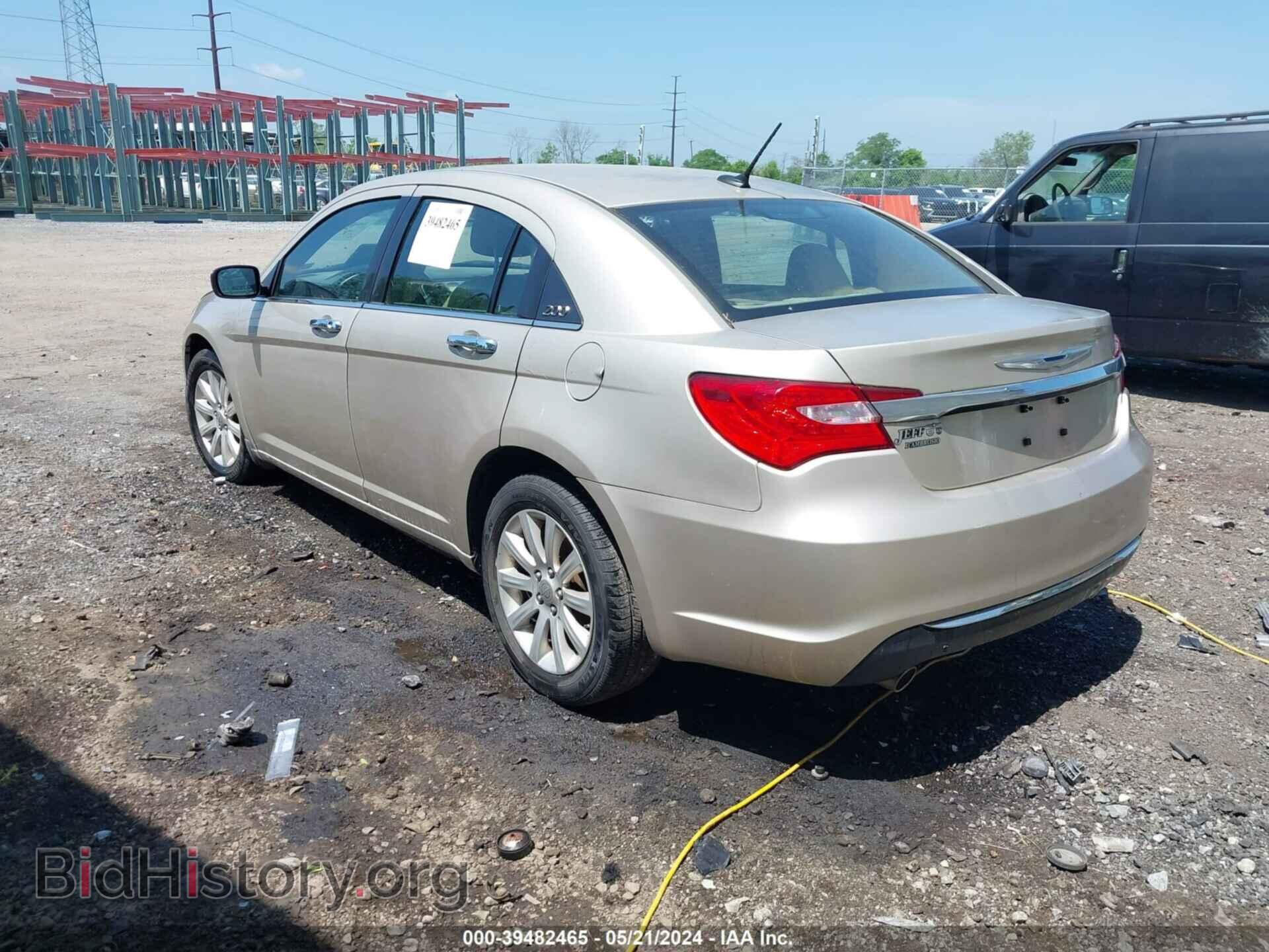 2013 CHRYSLER 200 - VIN: 1C3CCBCG2DN754636 - Фото 3