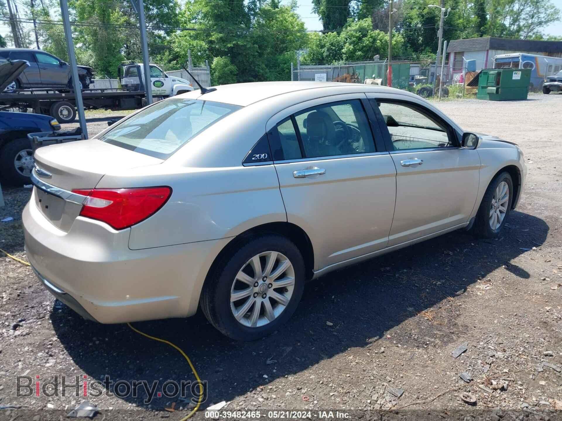 2013 CHRYSLER 200 - VIN: 1C3CCBCG2DN754636 - Фото 4