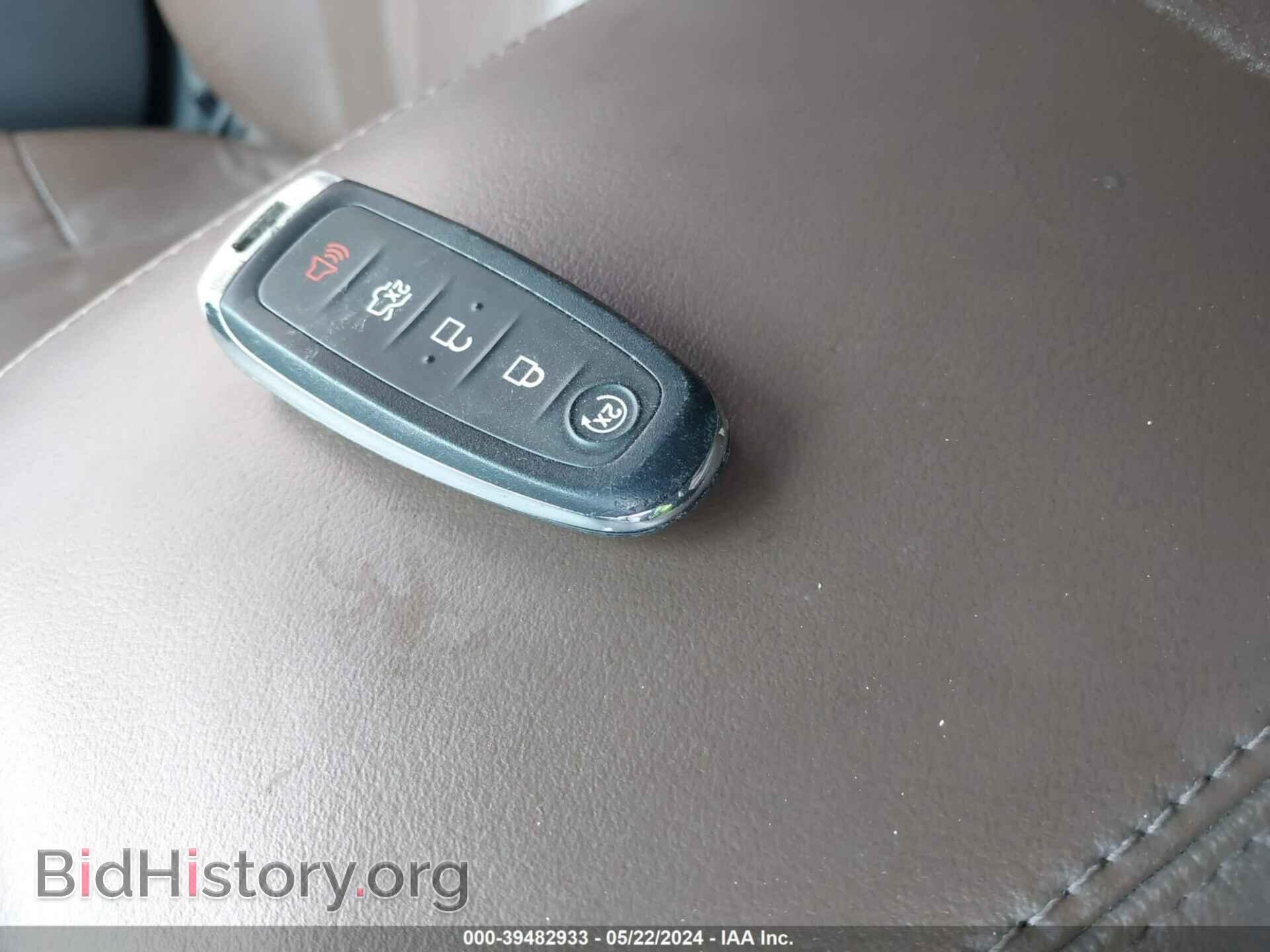 2015 LINCOLN MKT - VIN: 2LMHJ5FK7FBL00521 - Photo 11