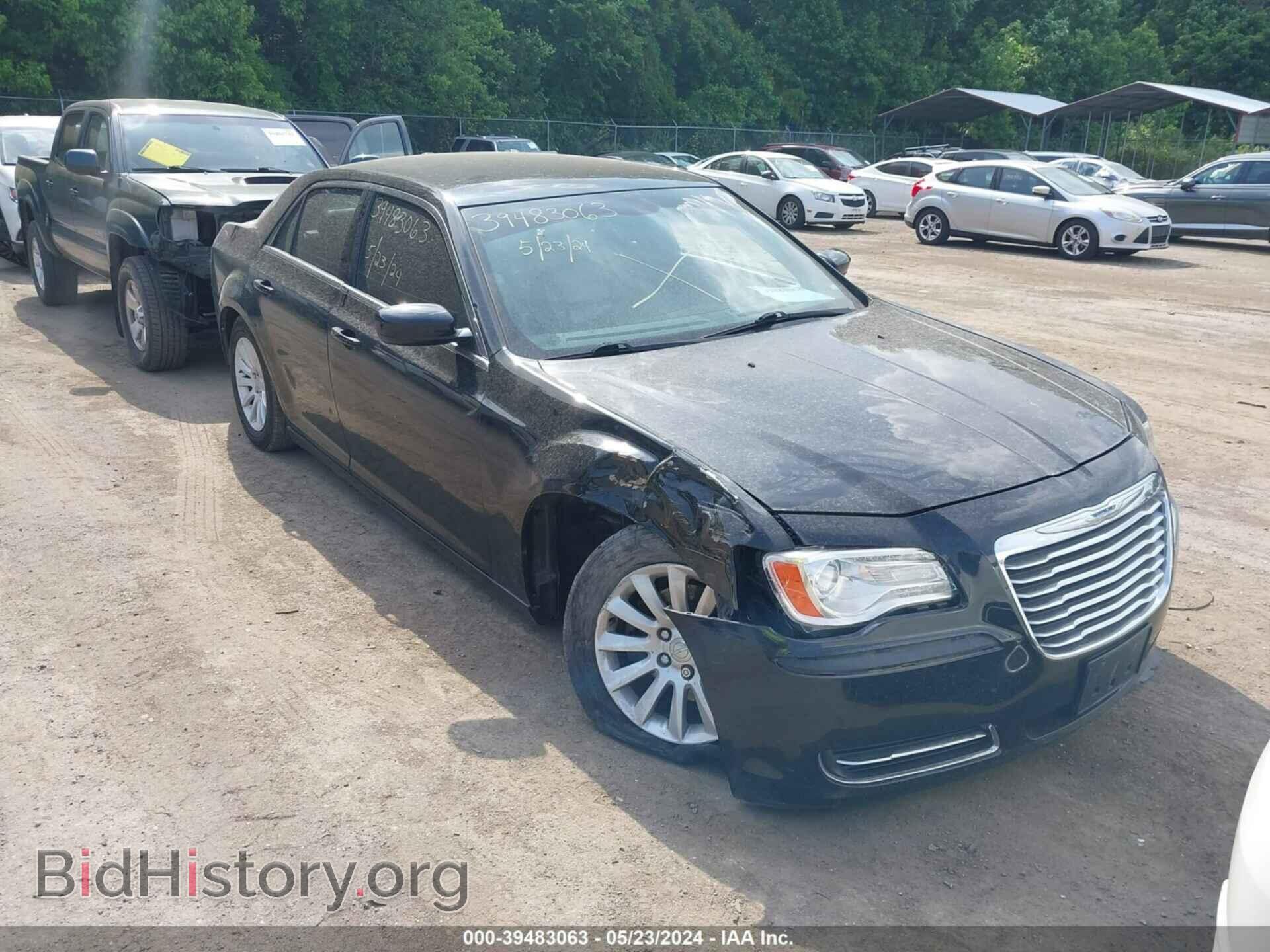 2014 CHRYSLER 300 - VIN: 2C3CCAAG6EH276275 - Фото 6