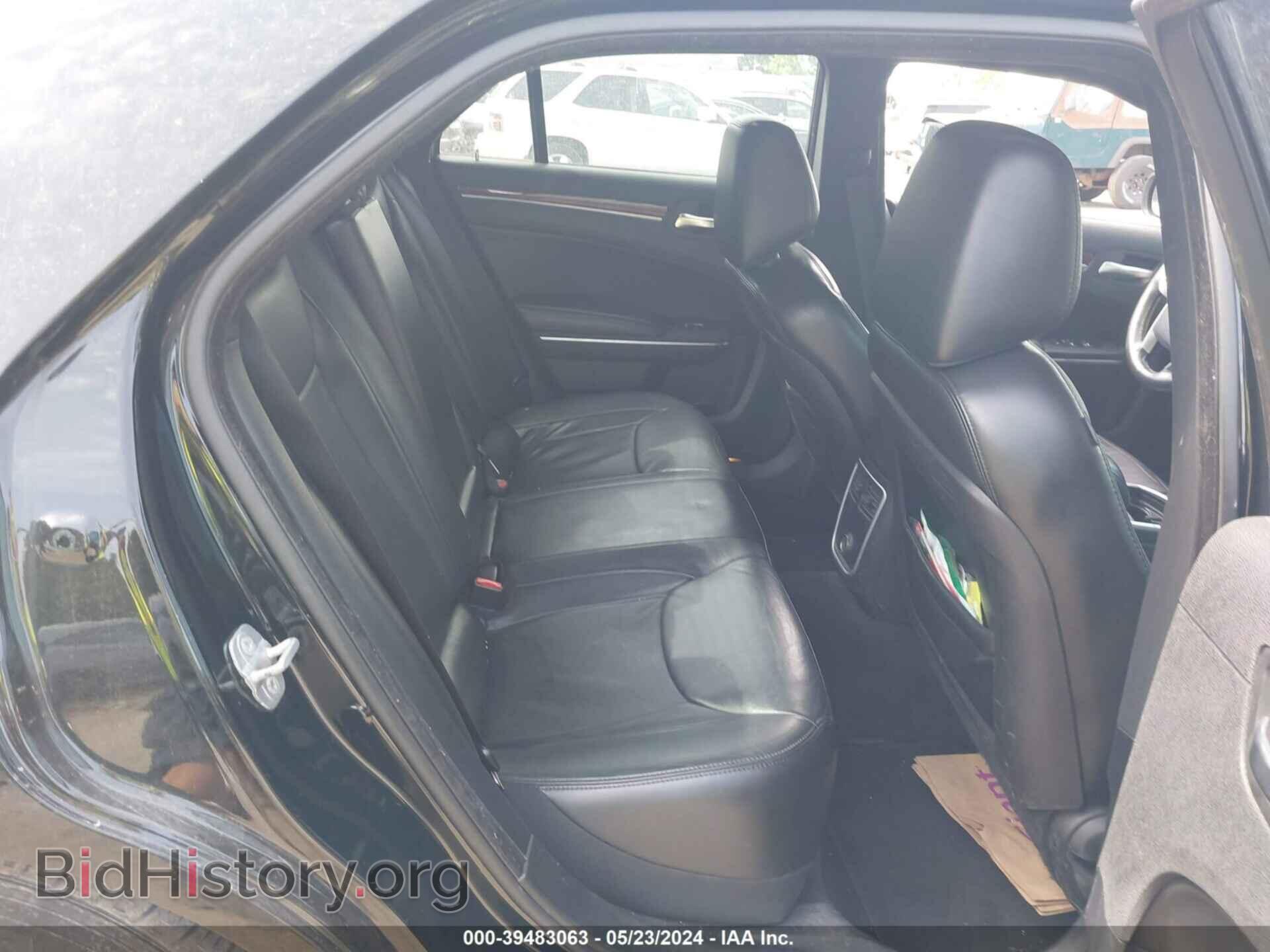 2014 CHRYSLER 300 - VIN: 2C3CCAAG6EH276275 - Фото 8
