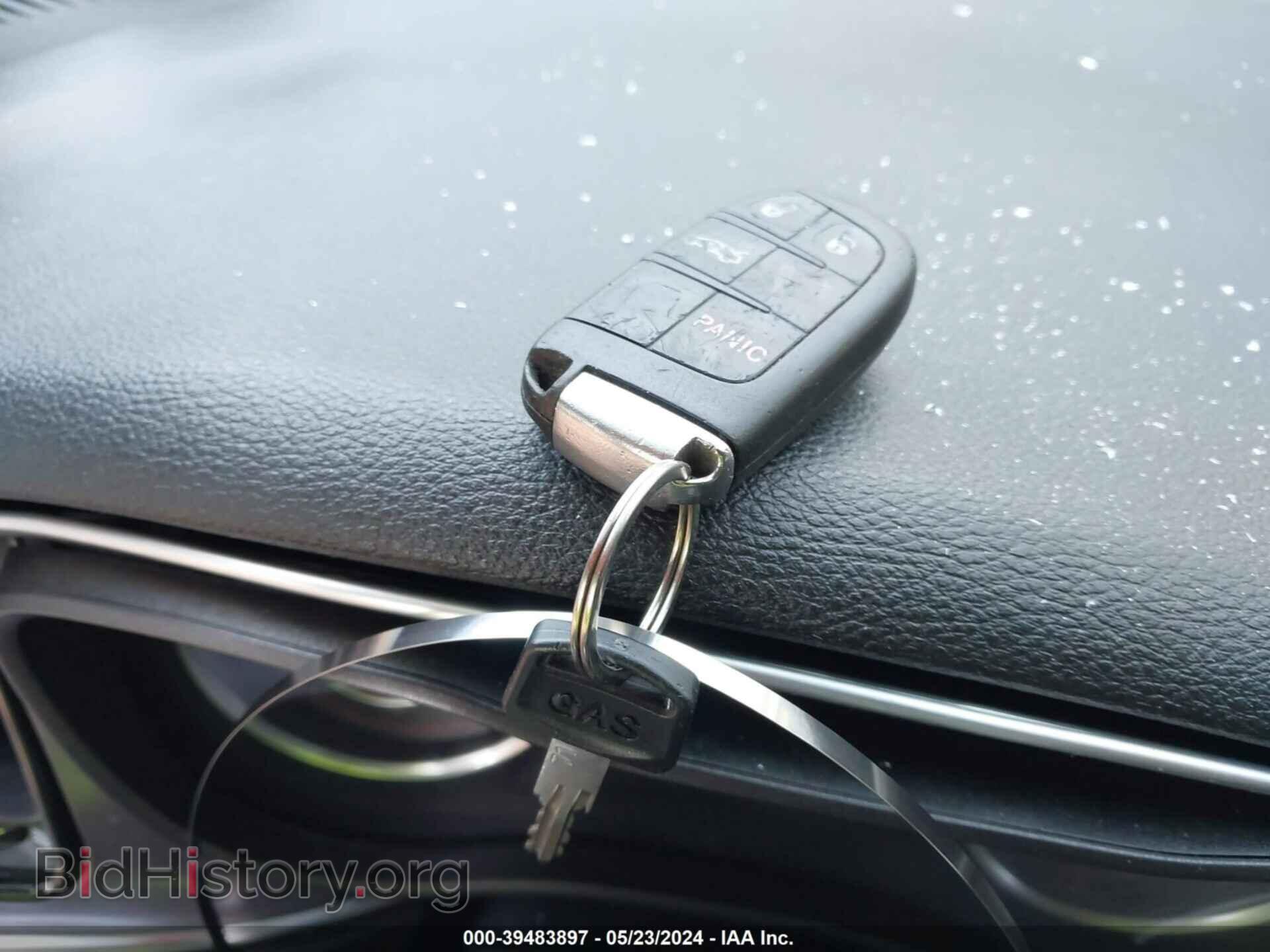 2015 DODGE CHALLENGER - VIN: 2C3CDZAG3FH760935 - Фото 11