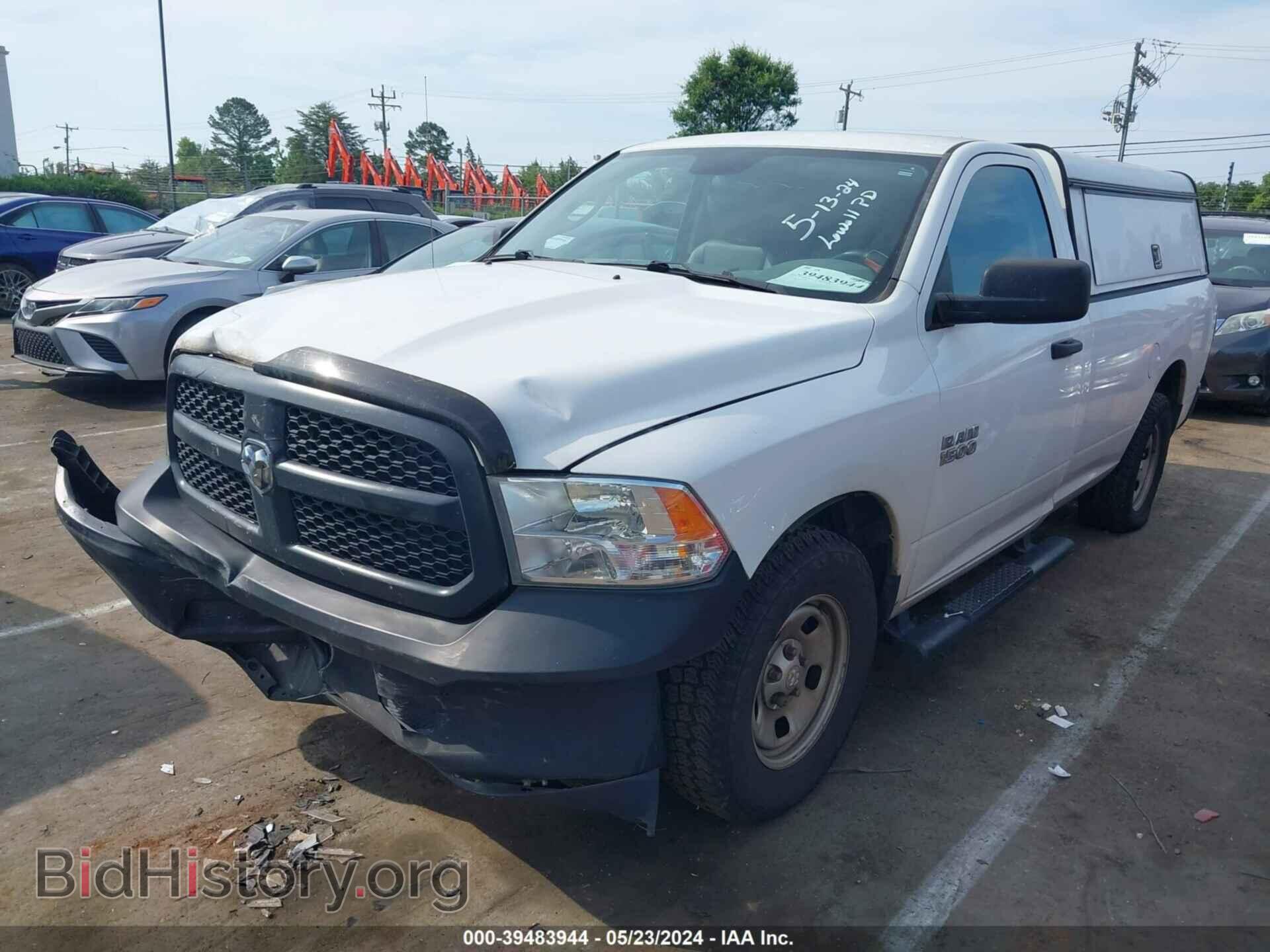 2017 RAM 1500 - VIN: 3C6JR6DG7HG701279 - Фото 2